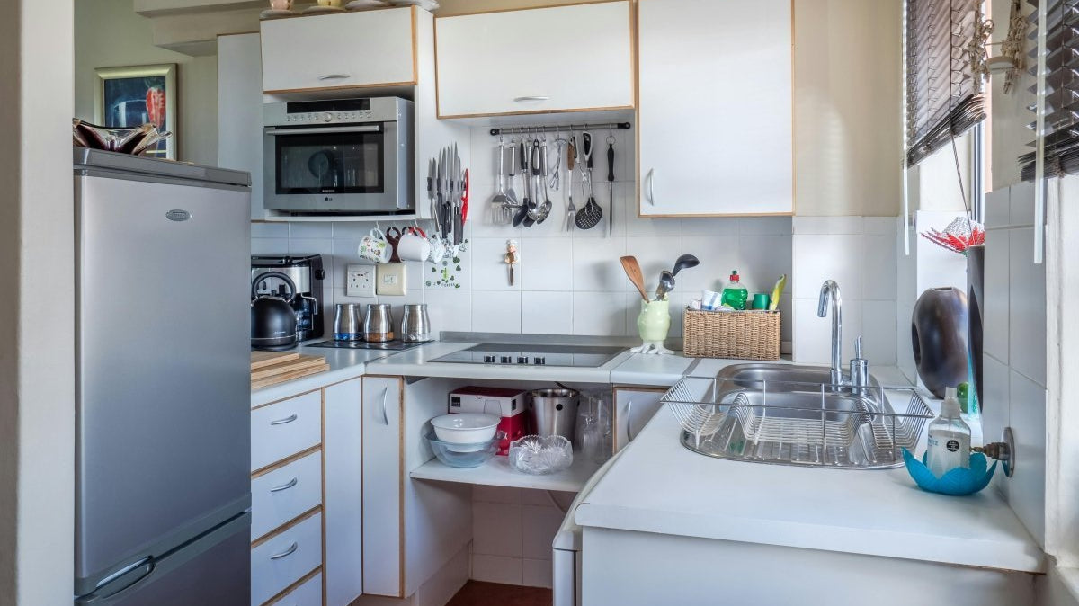 4 Best Places to Buy Decor for a Sunflower Themed Kitchen - Michelle's aDOORable Creations