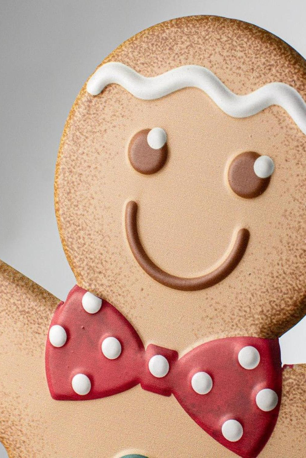 13" Metal Embossed Gingerbread: Boy (Red)