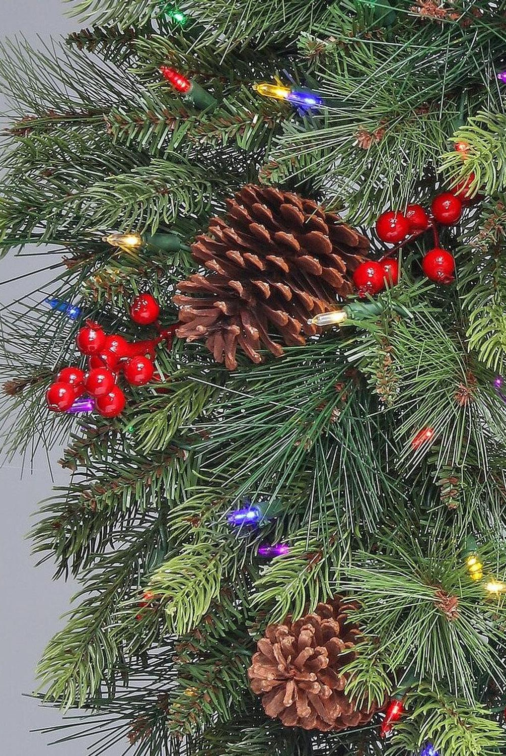 30" LED Forrest Berry Fir Wreath