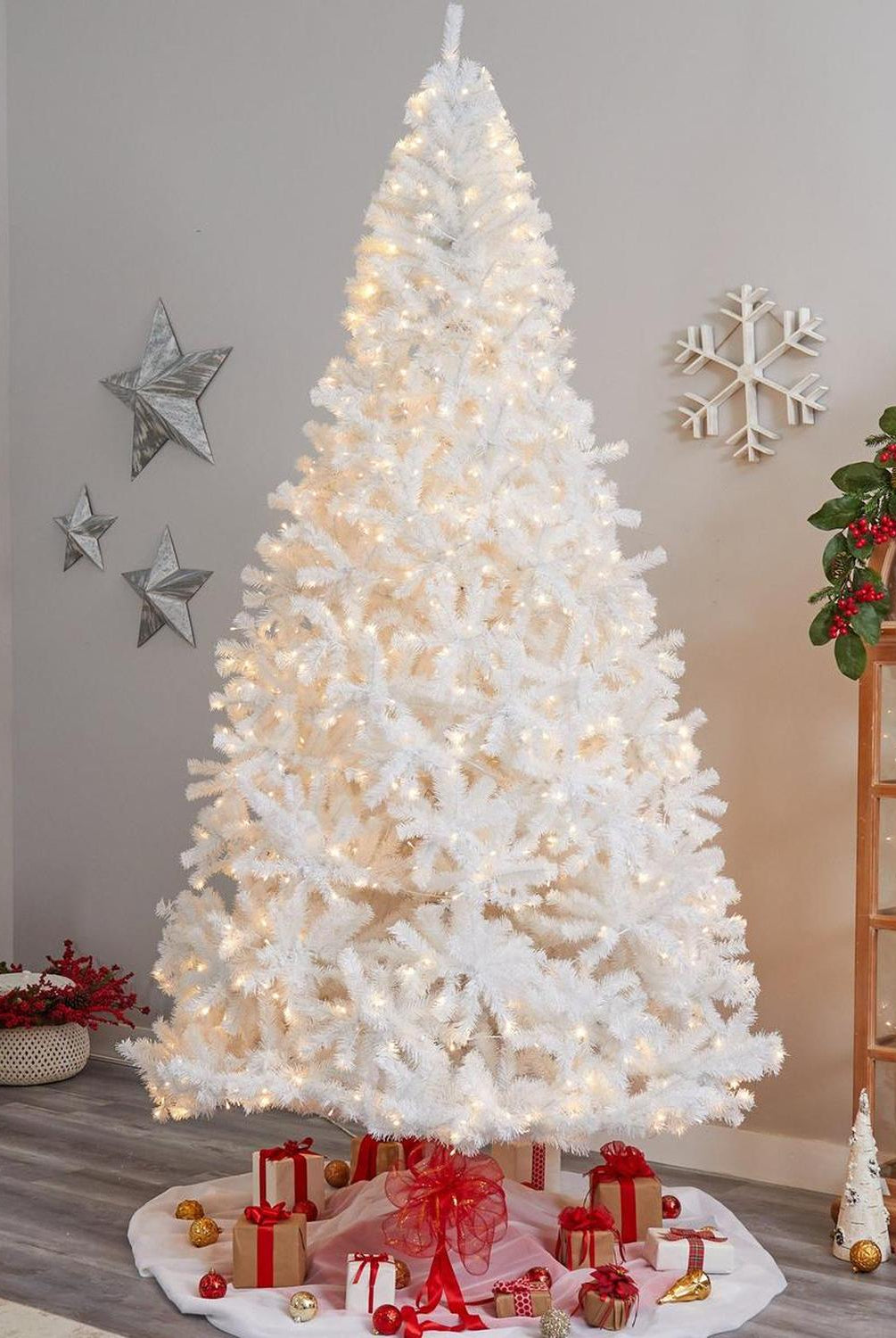 11' White Artificial Christmas Tree with 2720 Bendable Branches and 1000 LED Lights