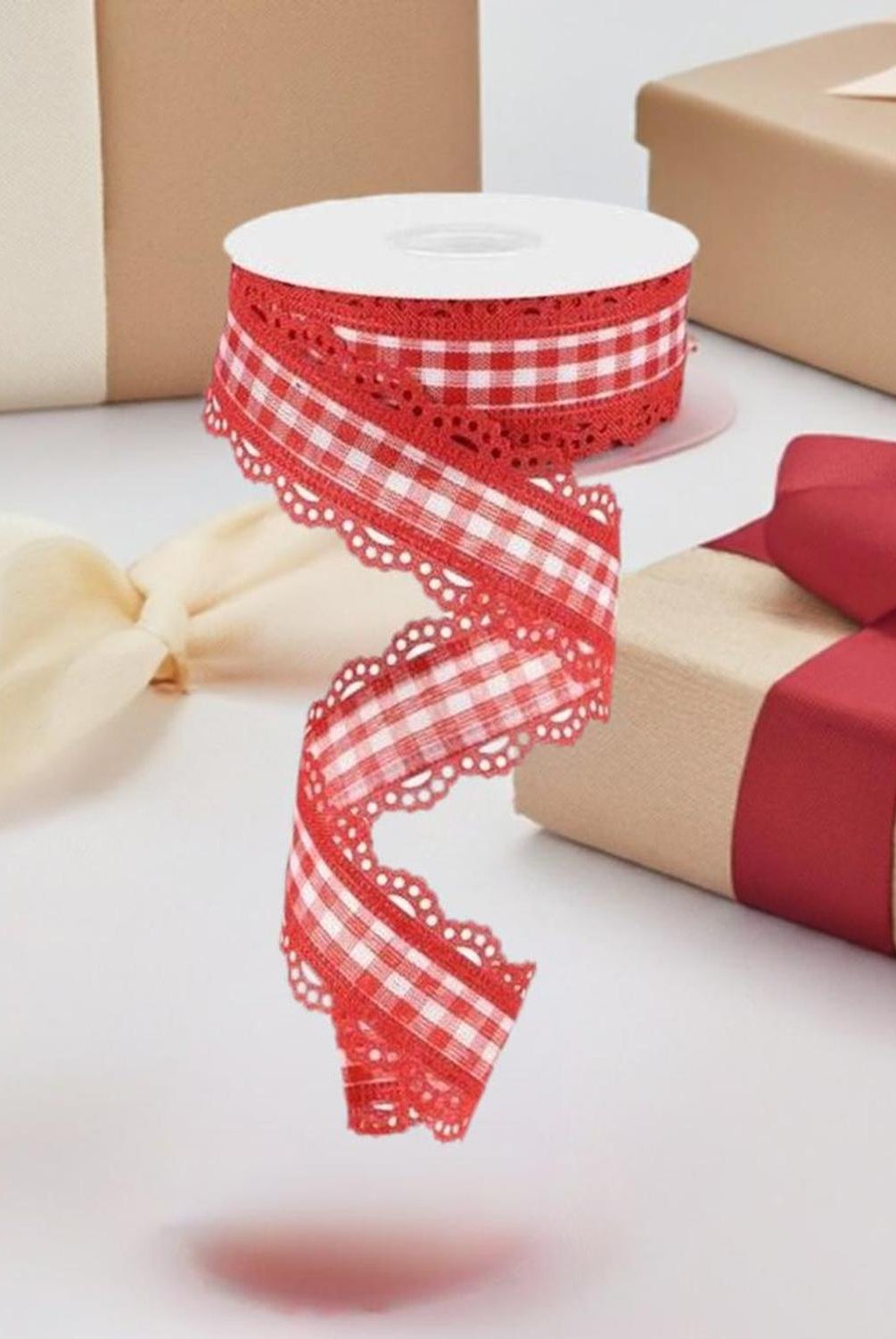 1.5" Scalloped Edge Gingham Ribbon: Red (10 Yard)