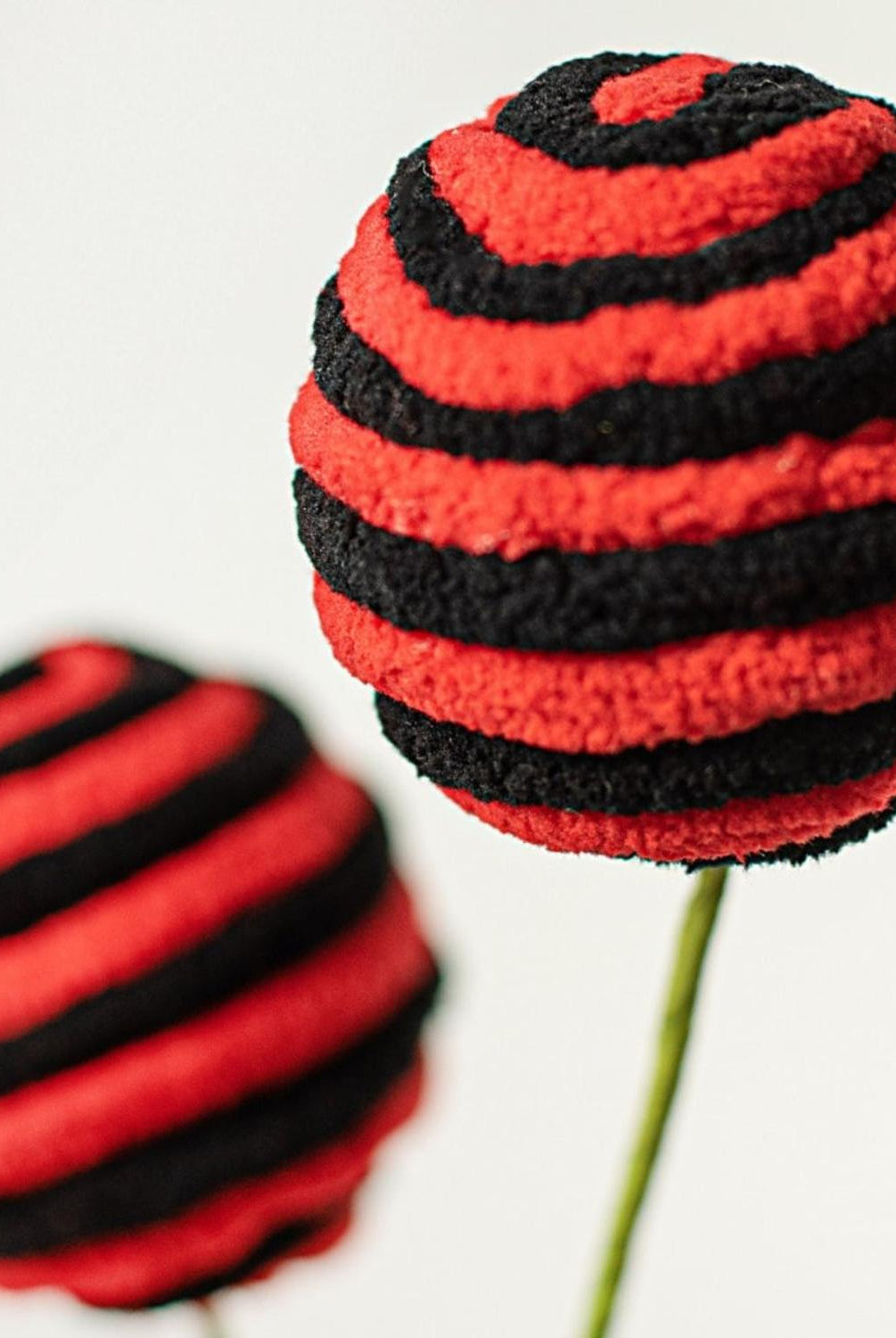 17" Chenille Ball Pick: Red & Black