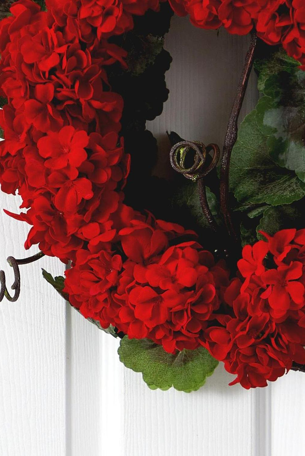 17” Geranium Wreath