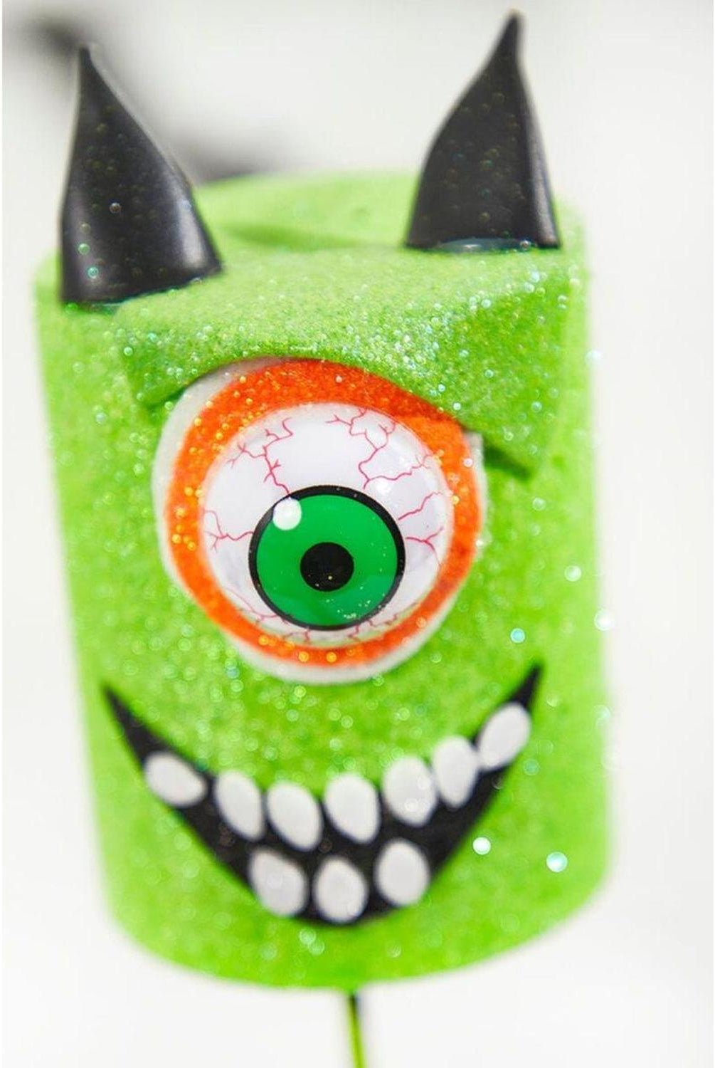 18" Evil Eye Marshmallow Spray: Green