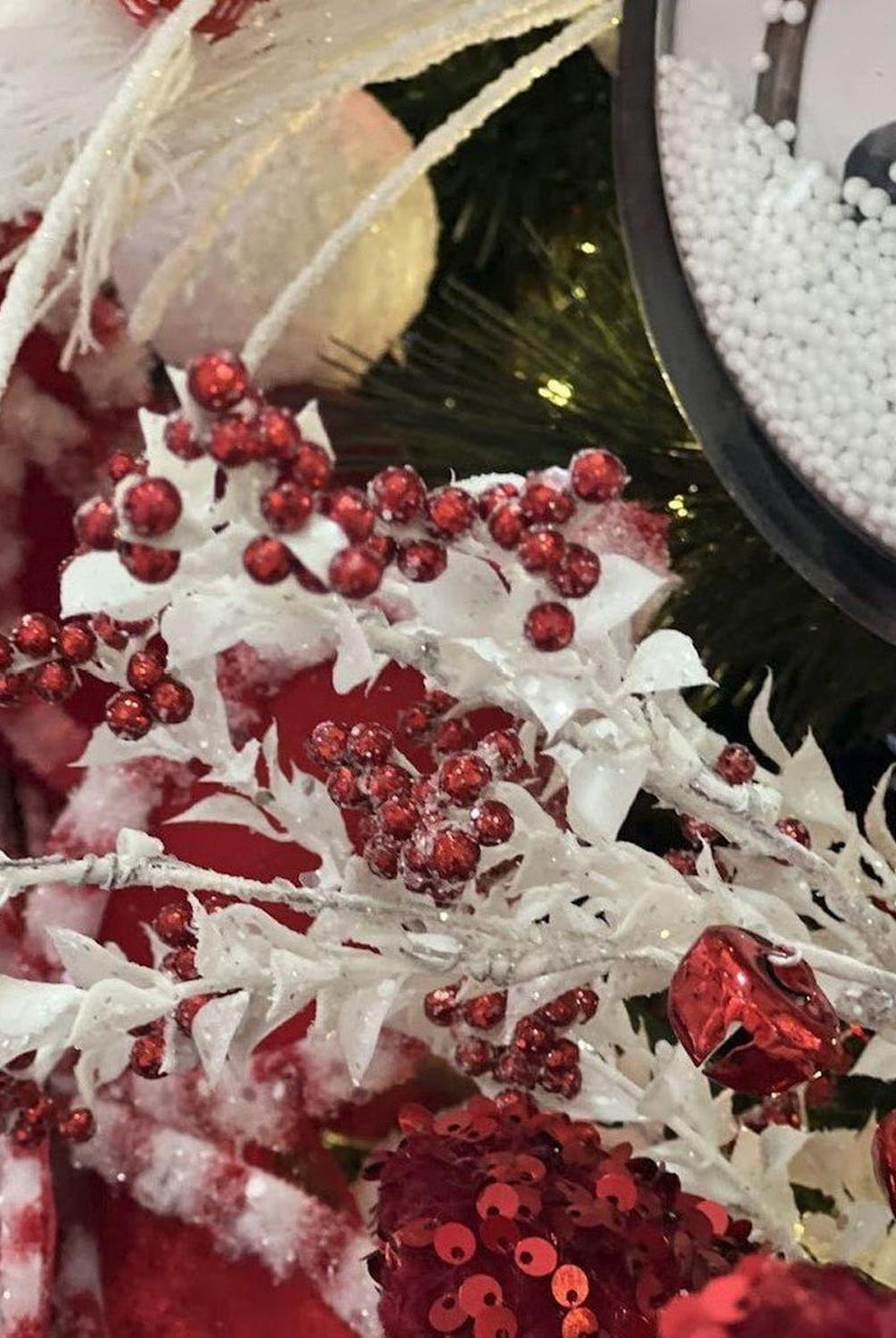 18" Jingle Bell Berry Leaf Spray: White/Red