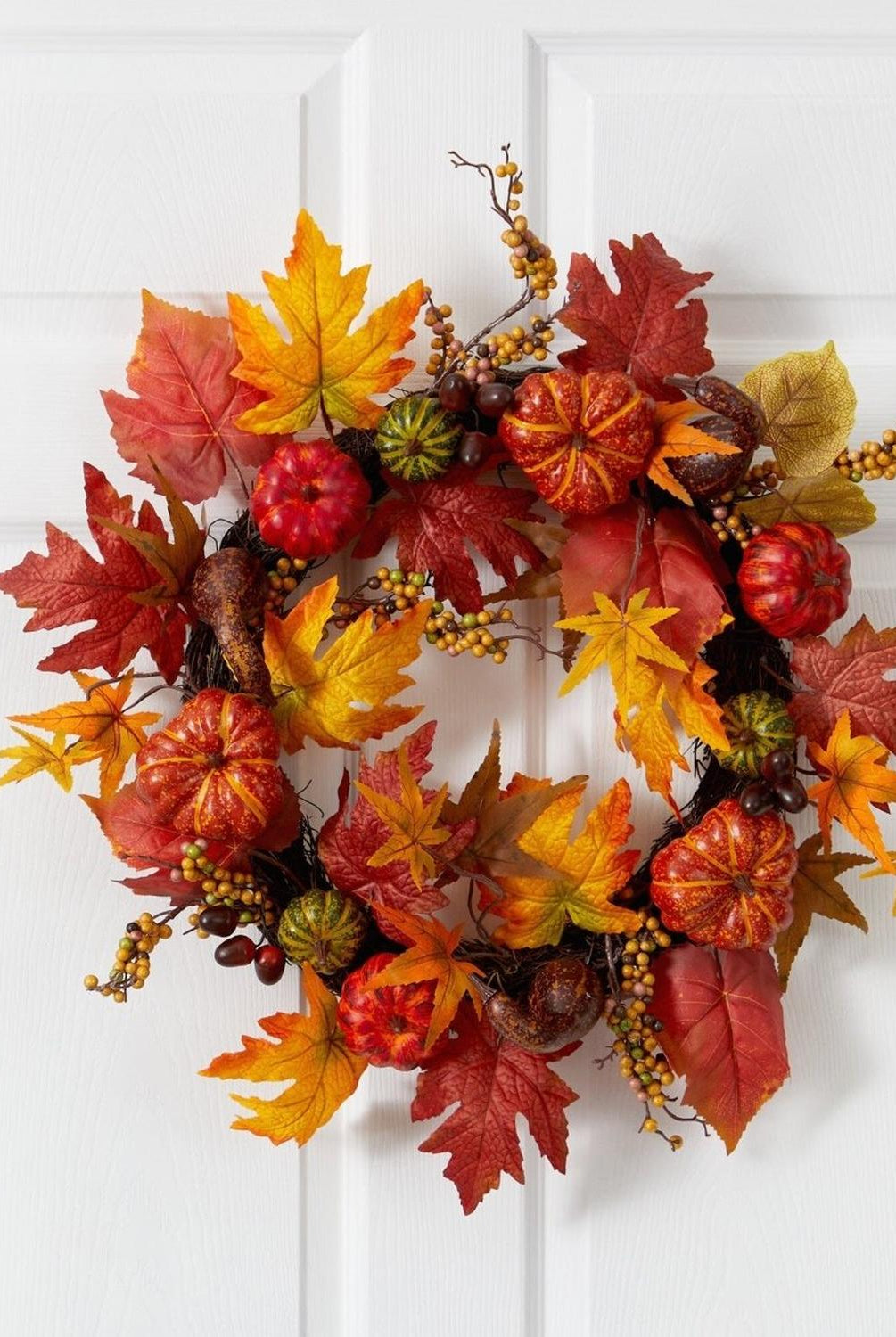 24” Autumn Pumpkin and Berries Artificial Fall Wreath