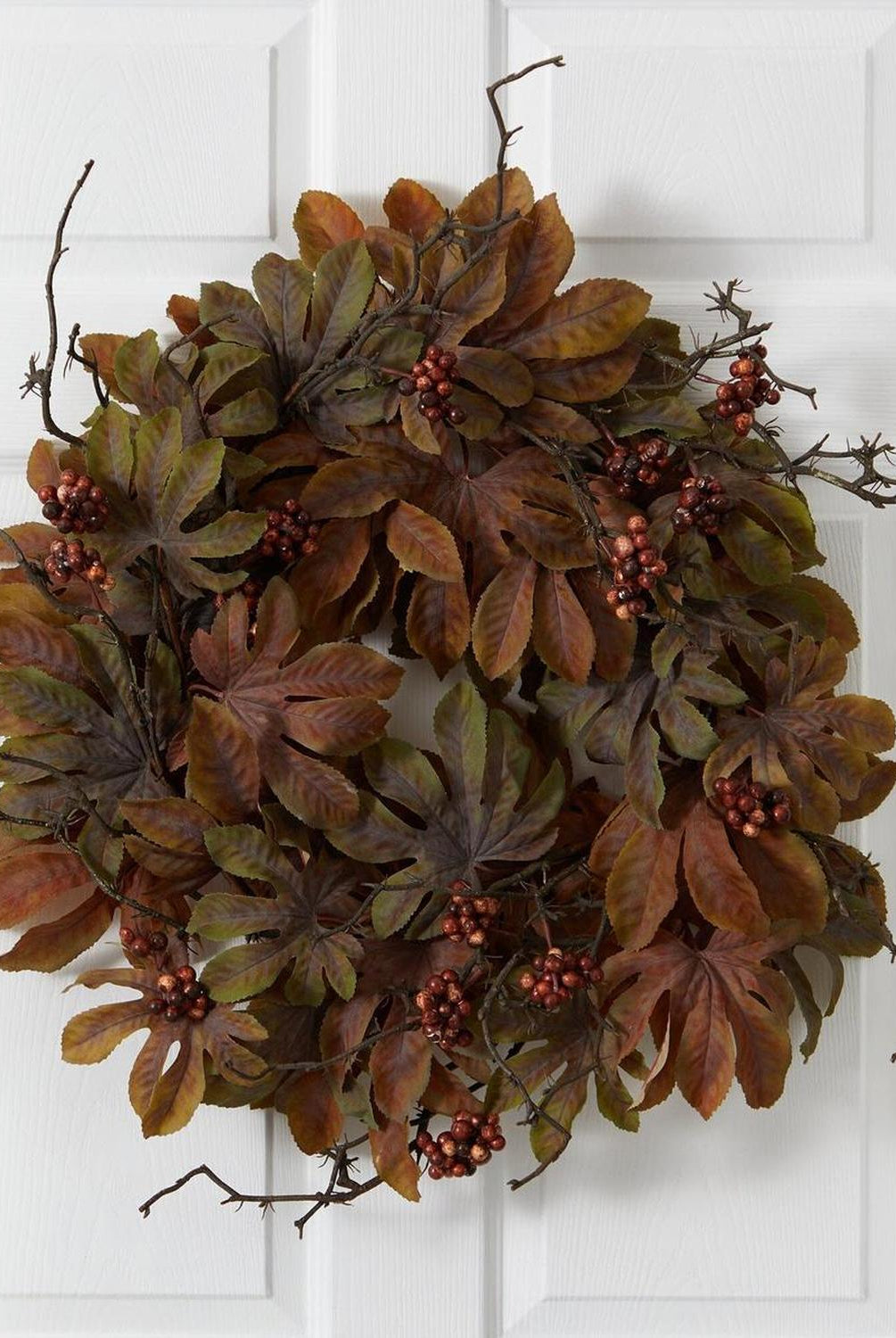 24” Fatsia with Berries Autumn Artificial Wreath