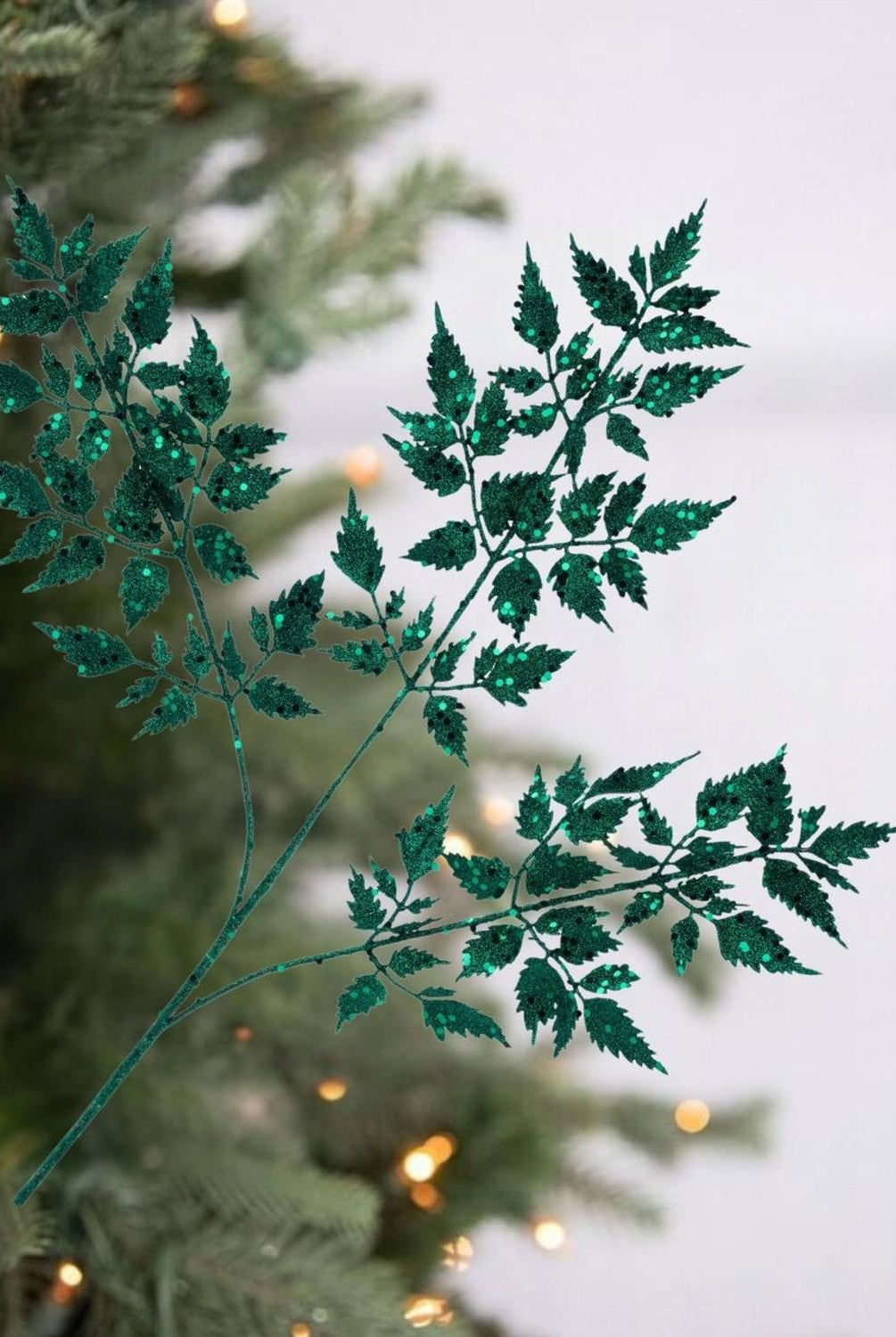 25" Glitter Fern Spray: Hunter Green