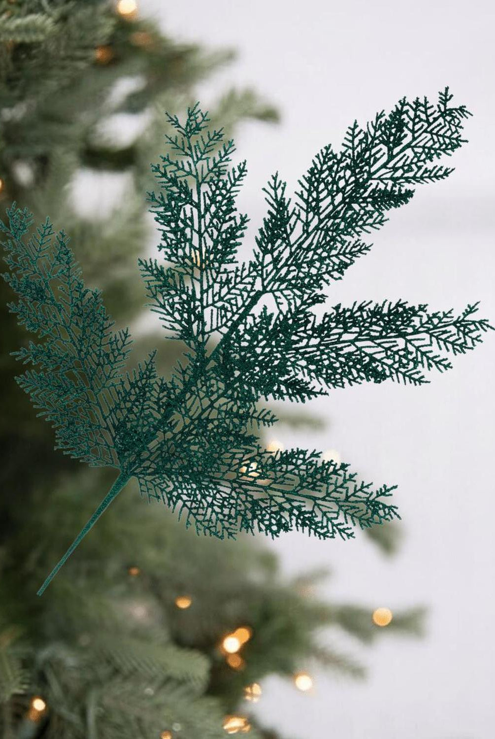 29" Glitter Fern Spray: Hunter Green
