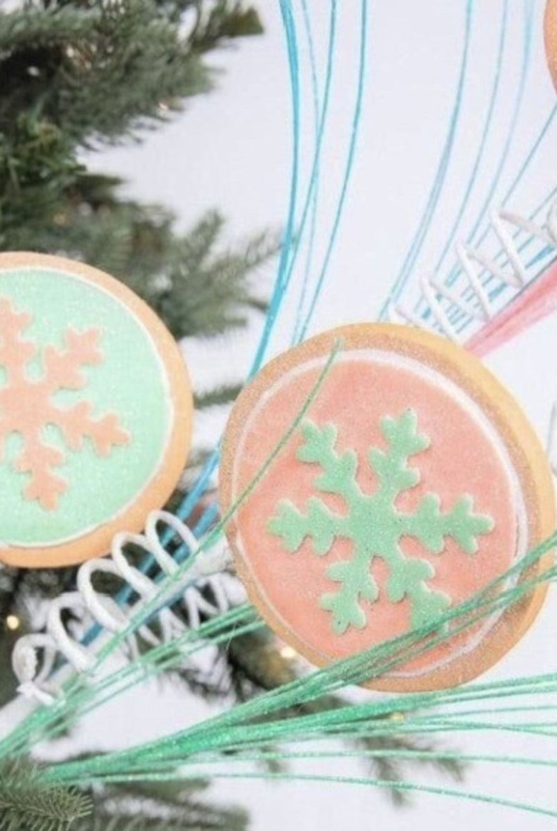 Shop For 30” Snowflake Cookie Gumdrop Spray