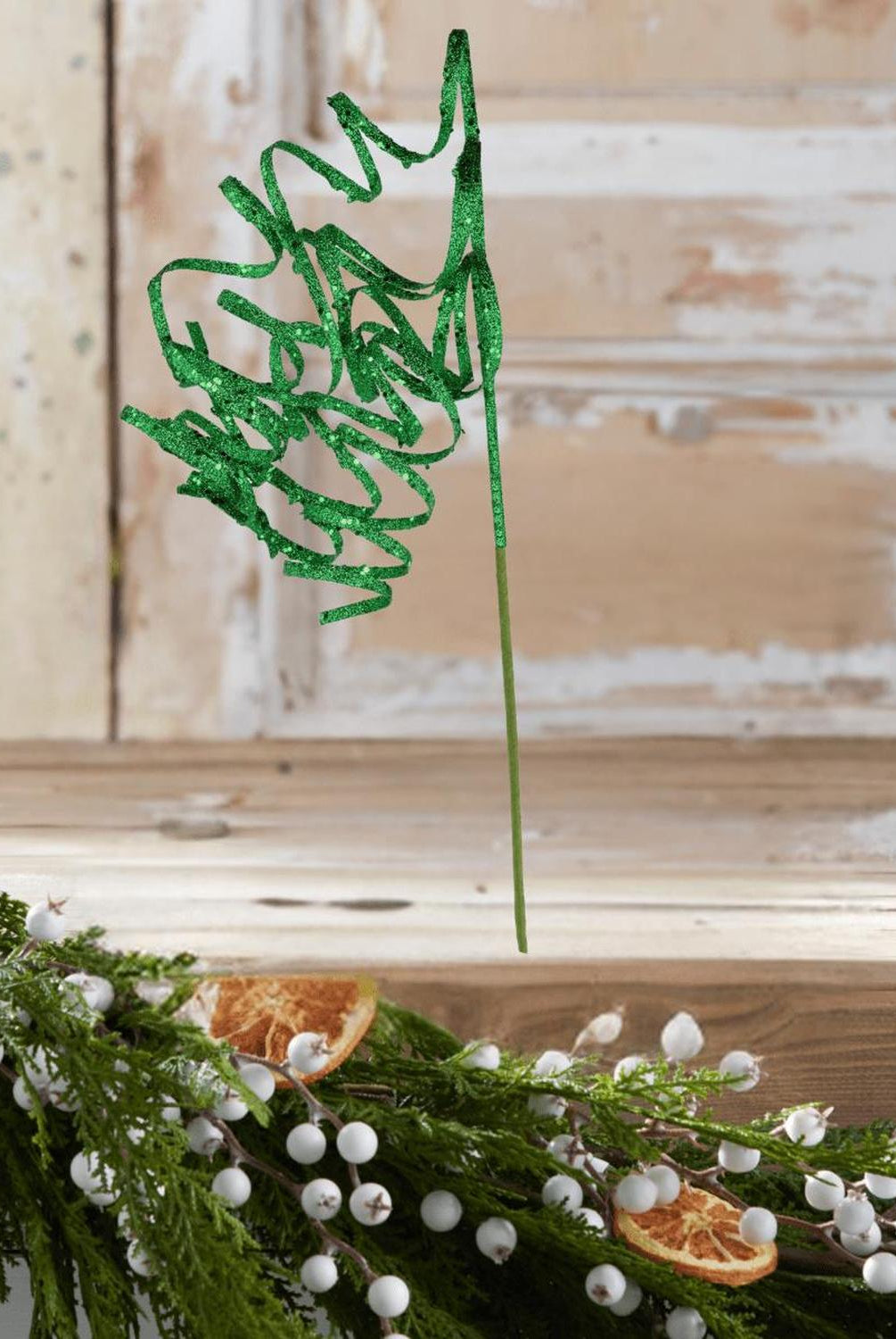 31" Curly Glitter Ribbon Spray: Emerald Green