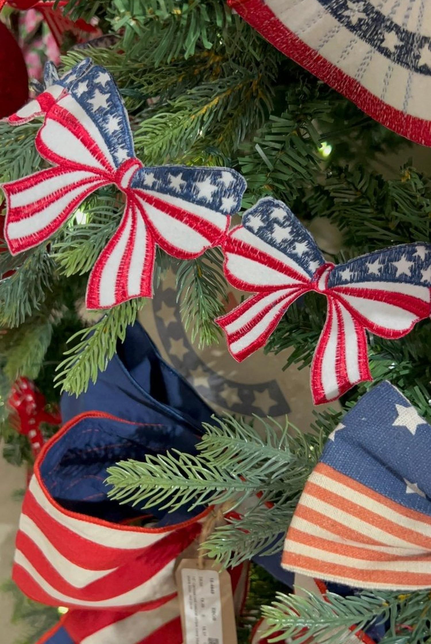 3.5in Felt Embroidery Americana Bow Garland (5 Yards)