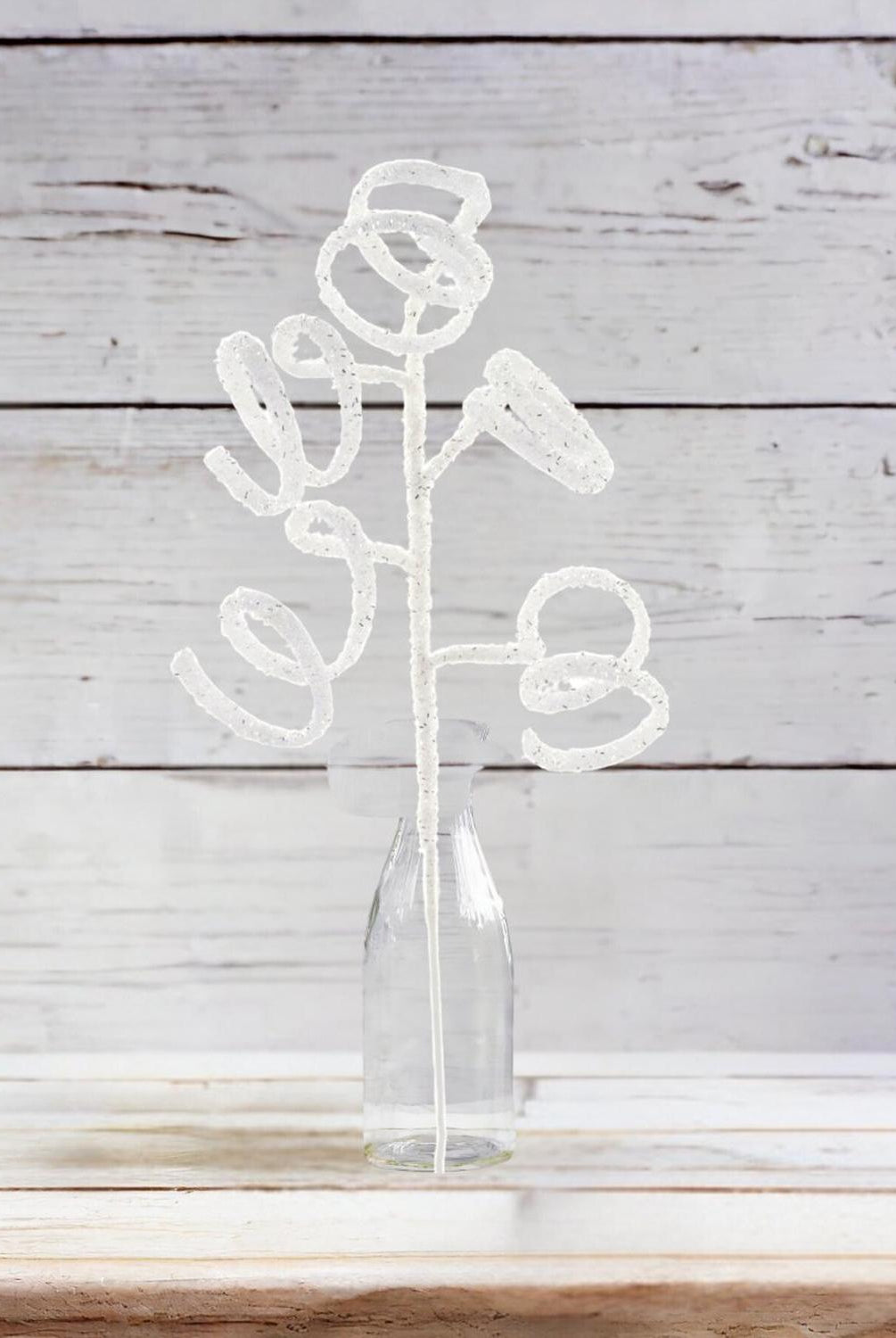 39" Iridescent Curly Hanging Spray: White/Silver