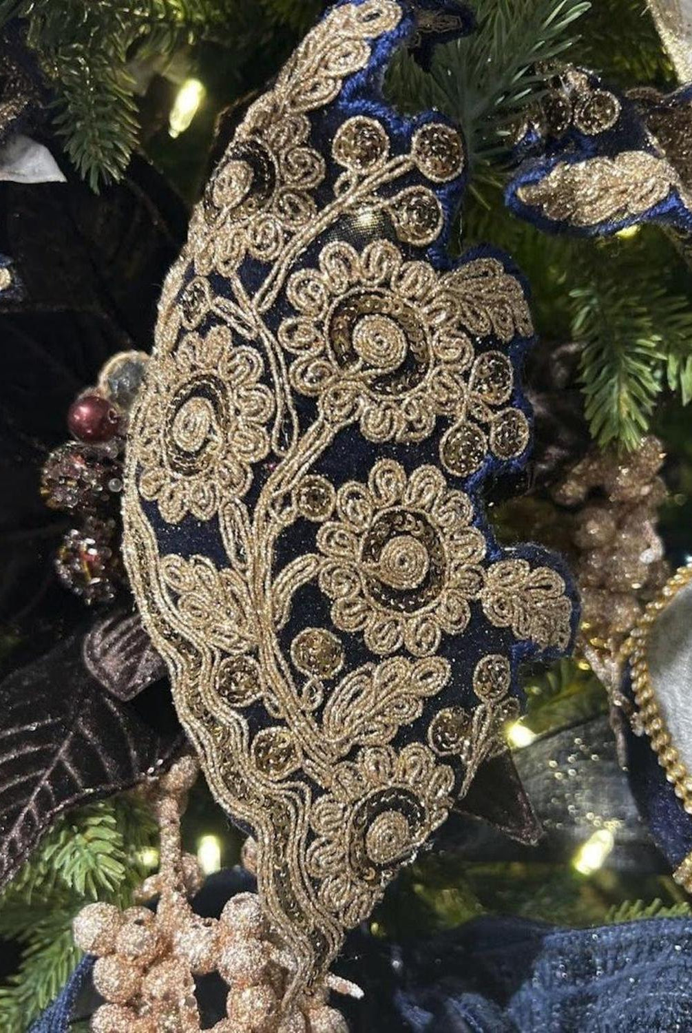 Shop For 4" Velvet Medallion Ribbon: Navy Blue (10 Yards)