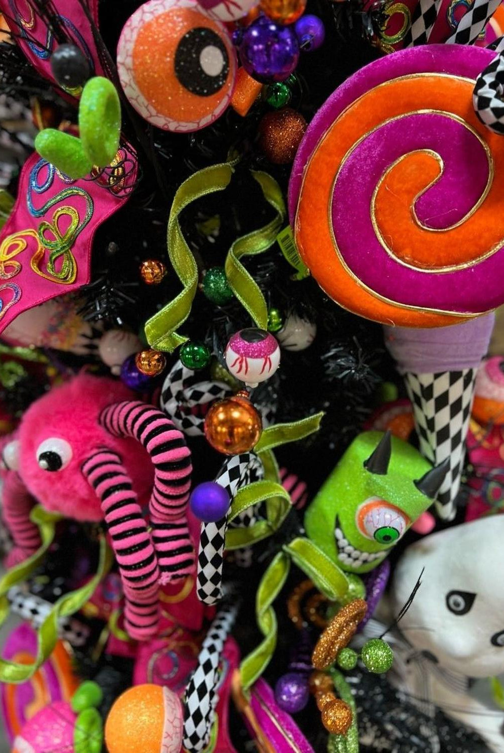 4" Whimsy Ribbon: Fuchsia (10 Yards)