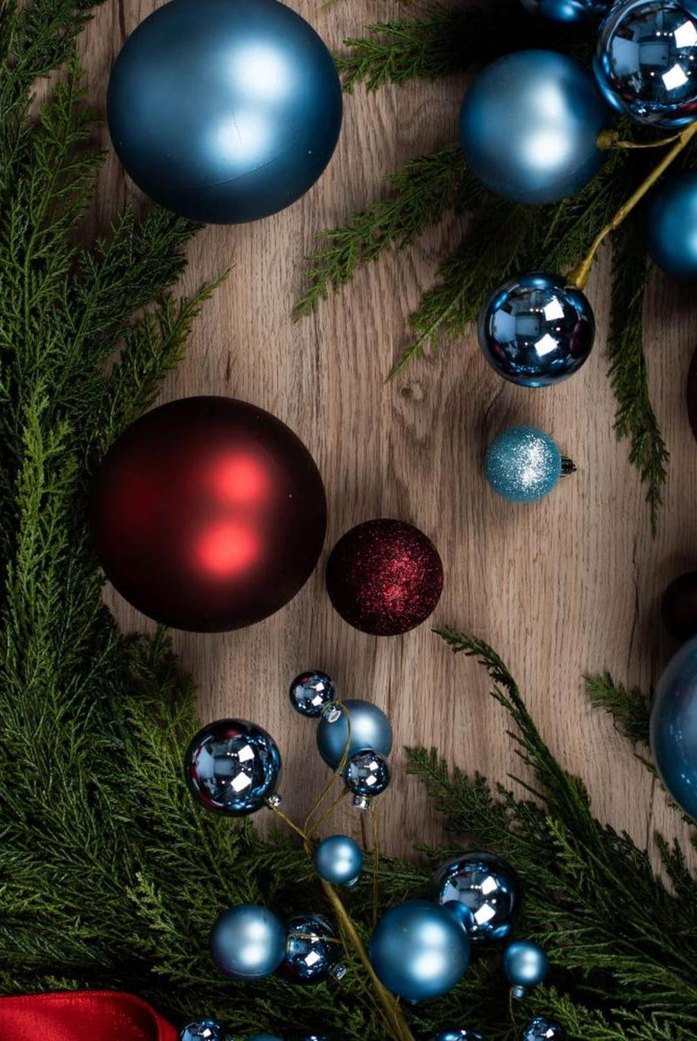 4.75in Crimson Red Pearl Ball Ornament (4 Pack)