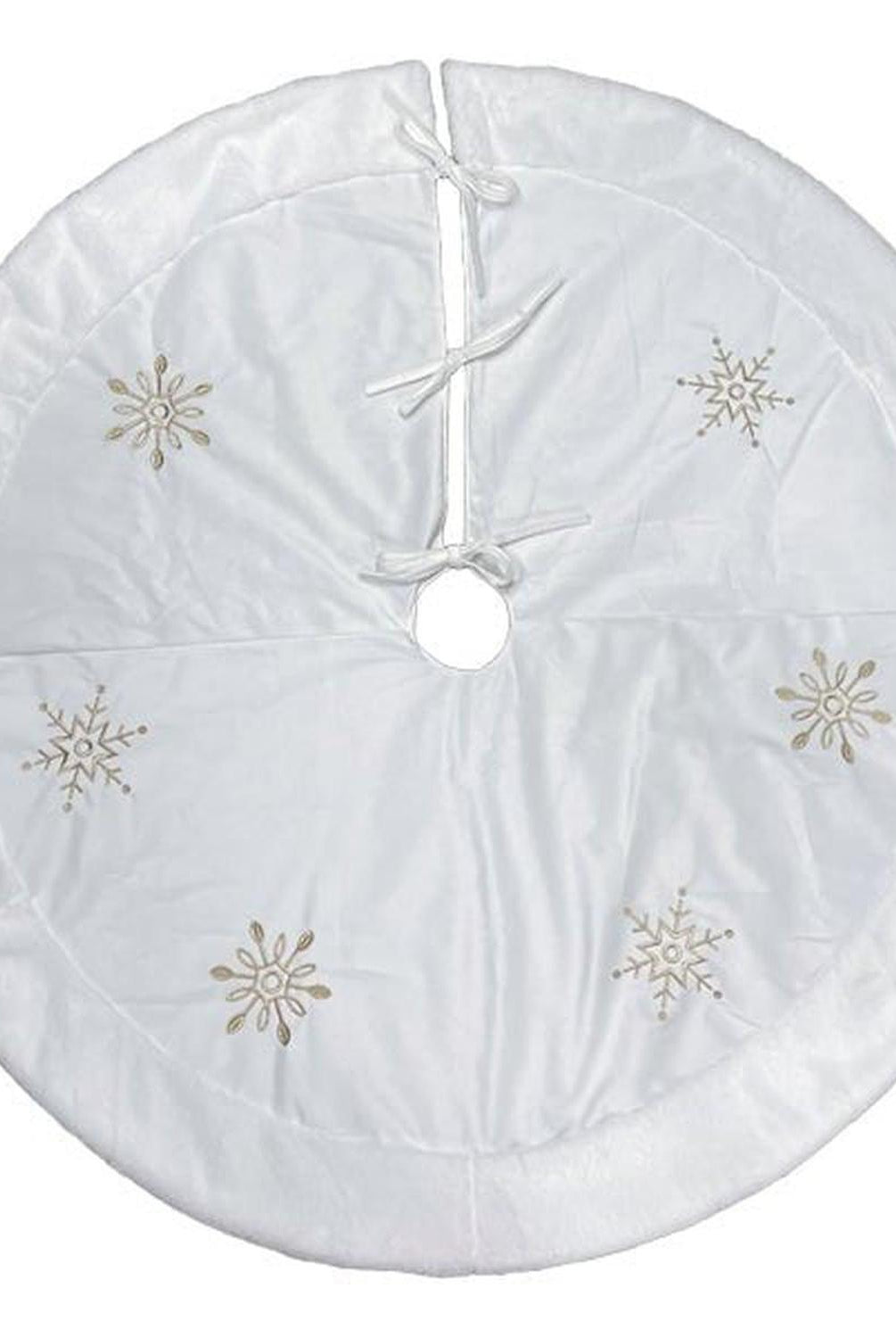 48" Ivory Snowflake Embroidered Tree Skirt with Faux Fur Trim
