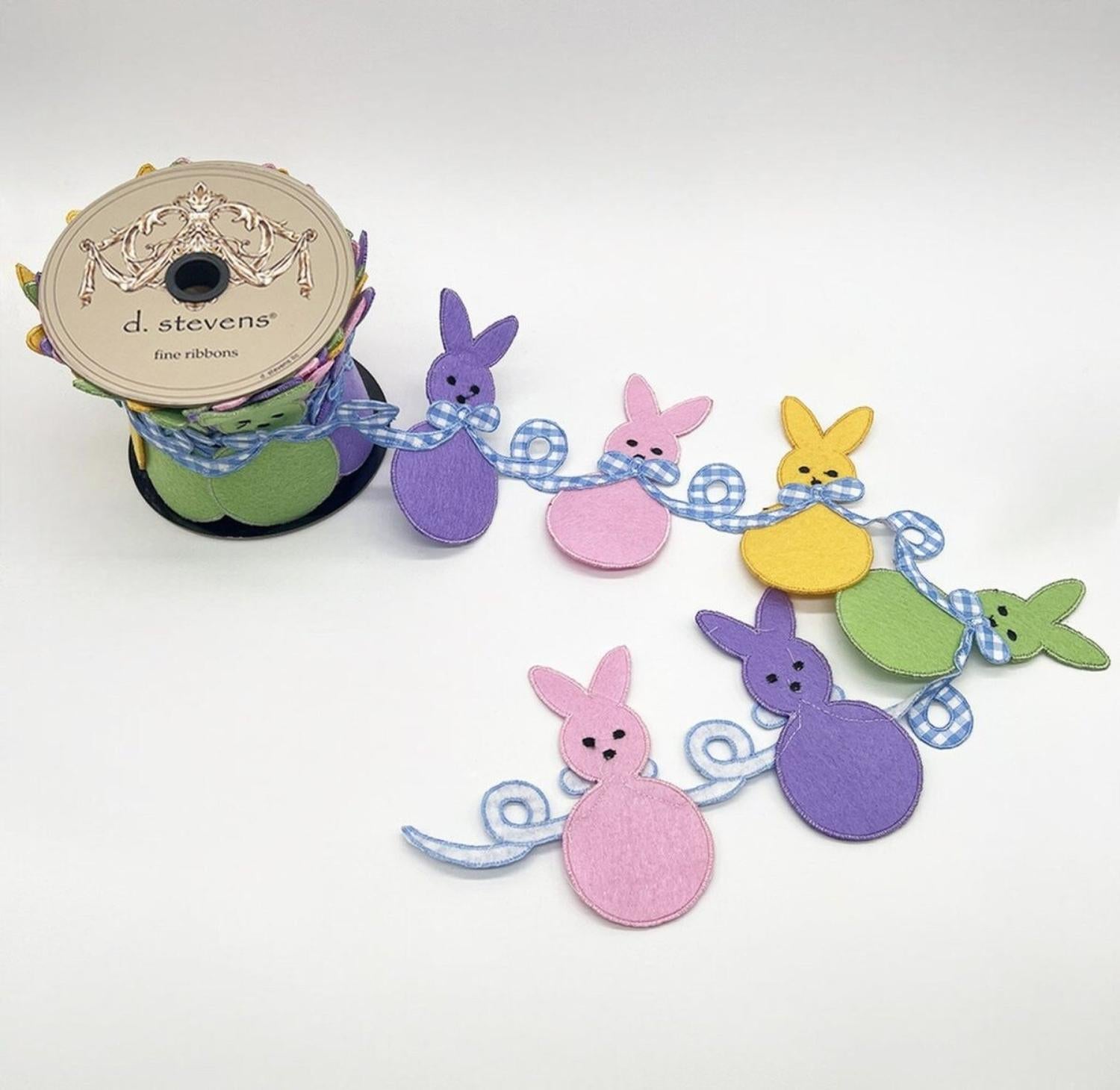 4in Felt Rabbit Gingham Bow Garland (5 Yards)