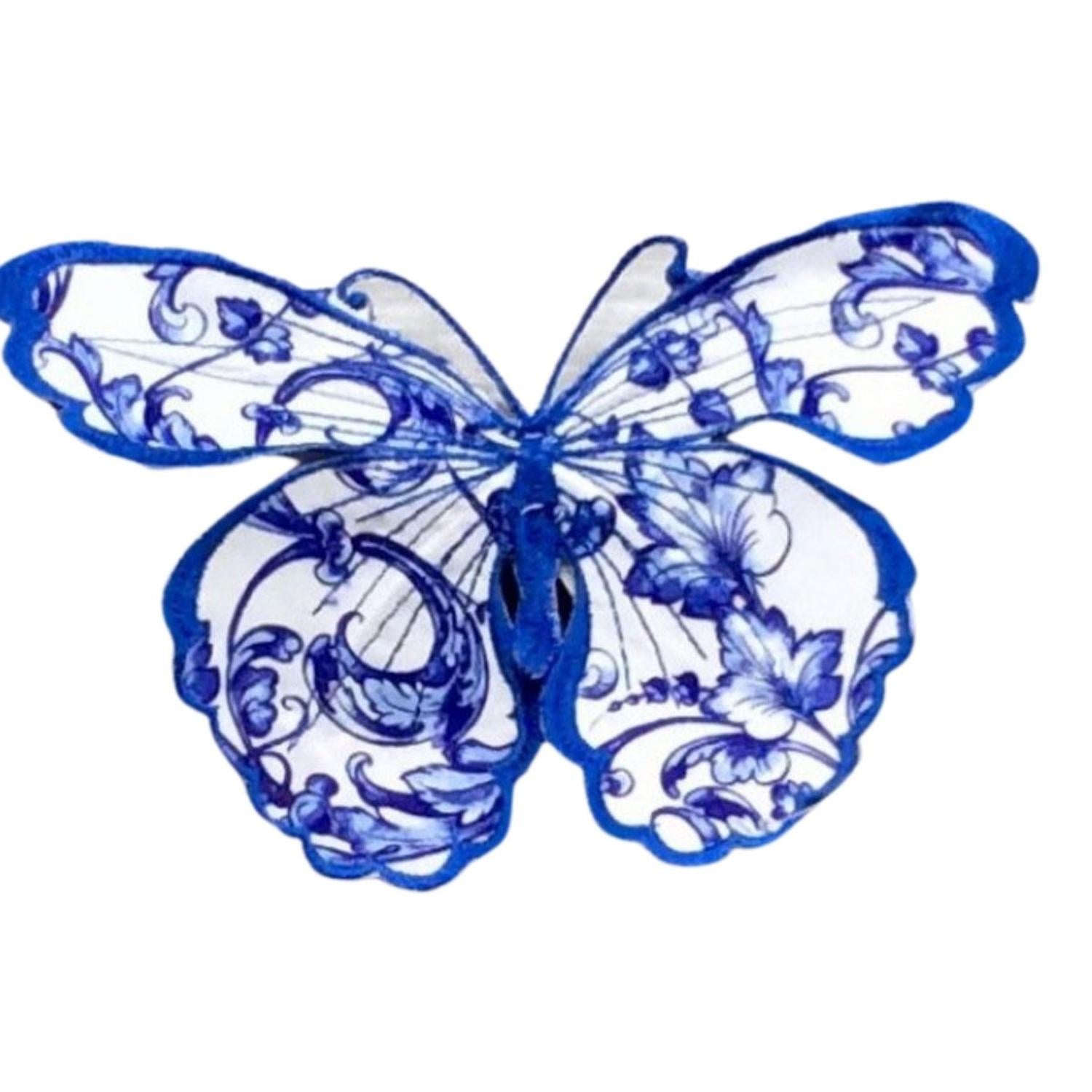 6" Acanthus Scroll Chinoiserie Butterfly Clip