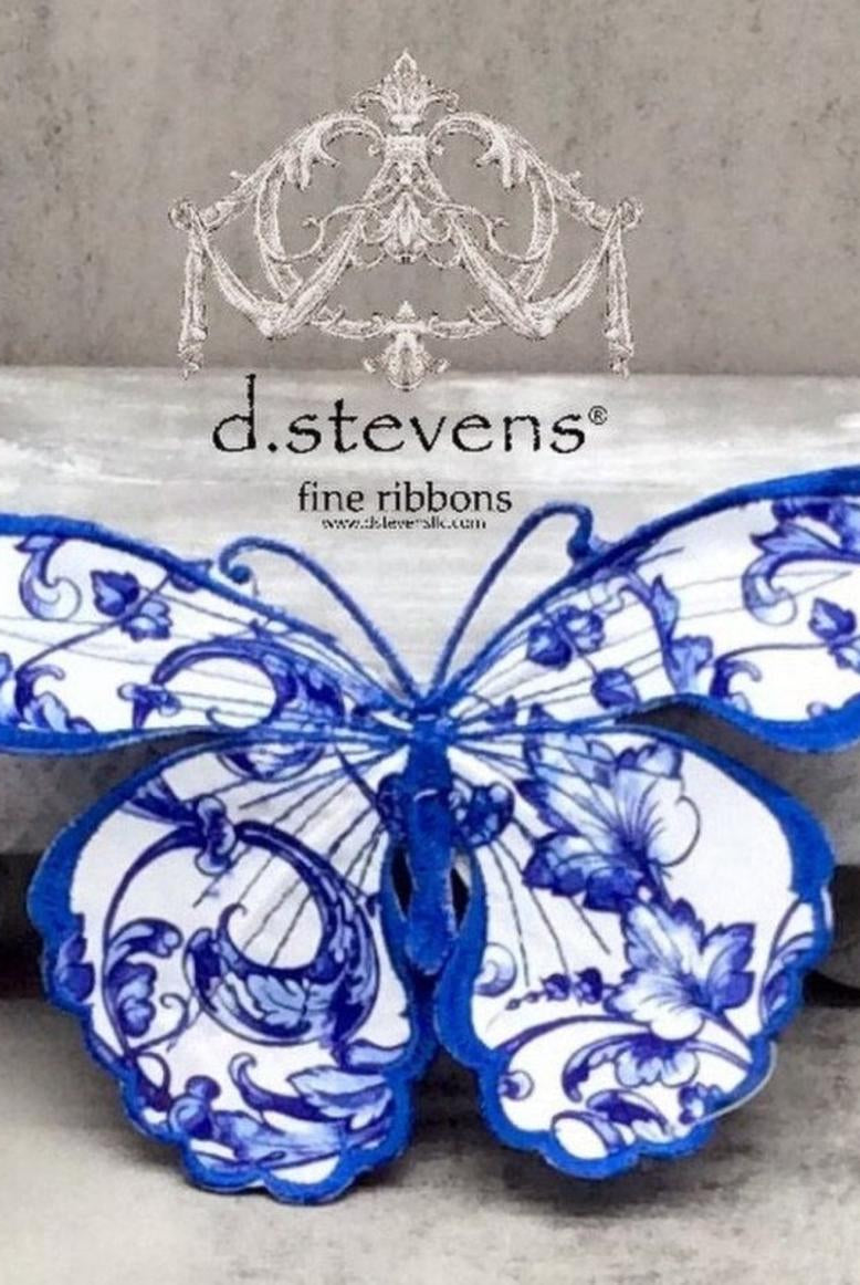 6" Acanthus Scroll Chinoiserie Butterfly Clip