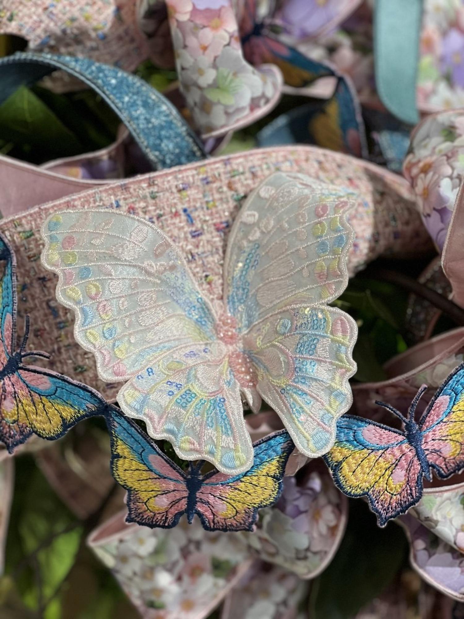 6" Embroidery Pastel Butterfly Clip: Pink