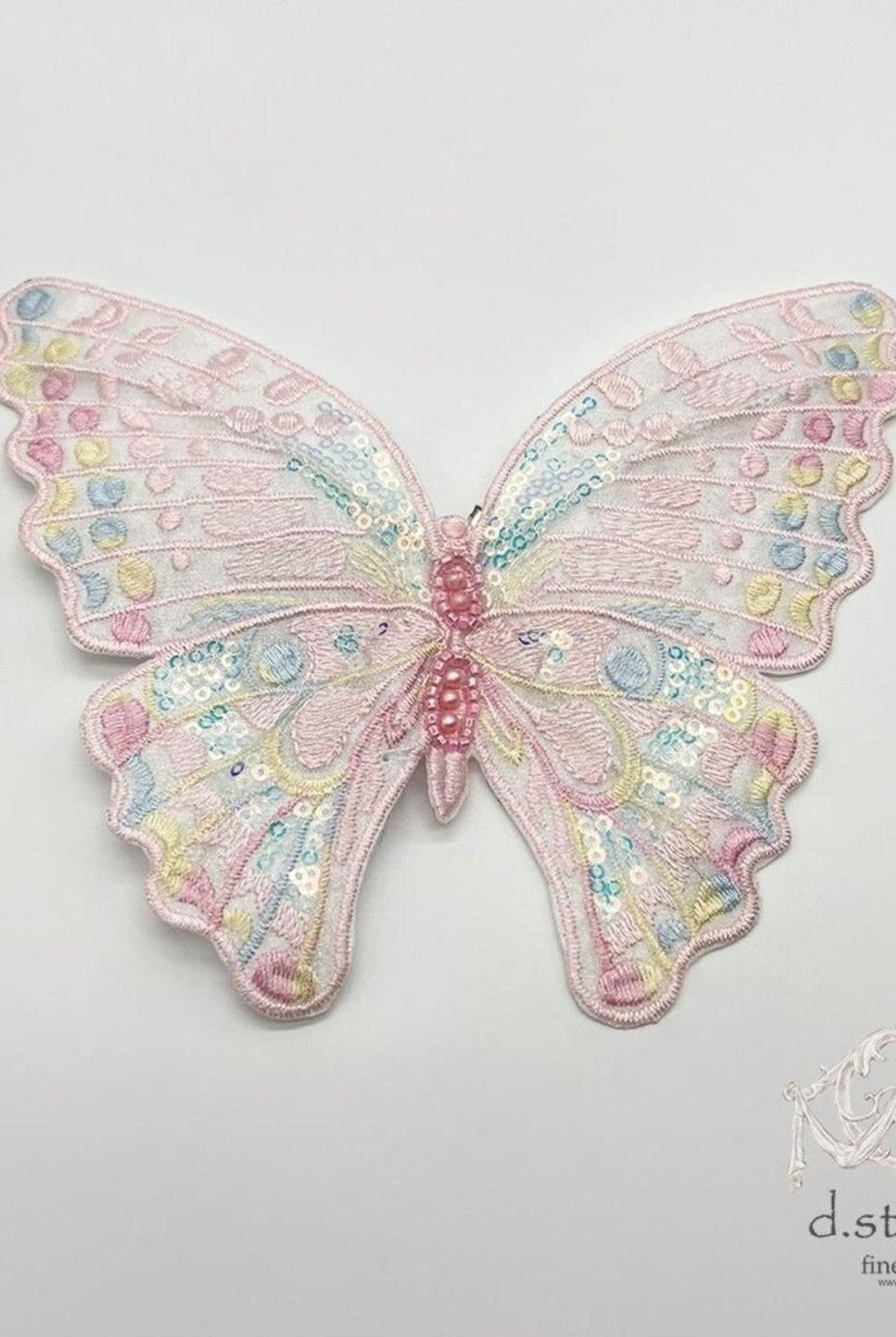 6" Embroidery Pastel Butterfly Clip: Pink