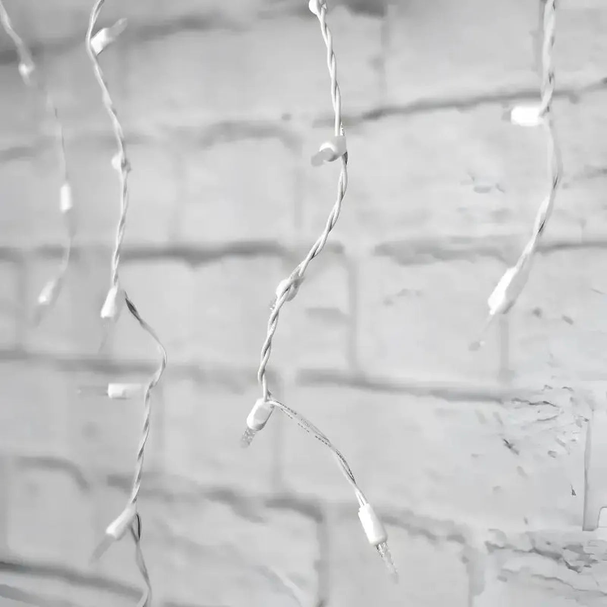 Shop For 70 M5 Cool White LED Icicle Lights