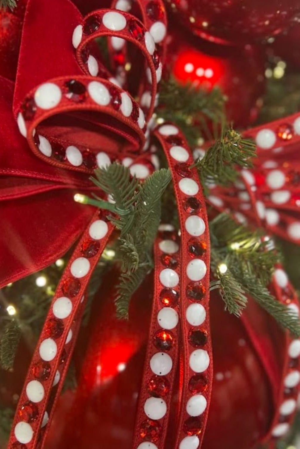 .75" Gumdrop Garland Ribbon: Red/White (5 Yards)