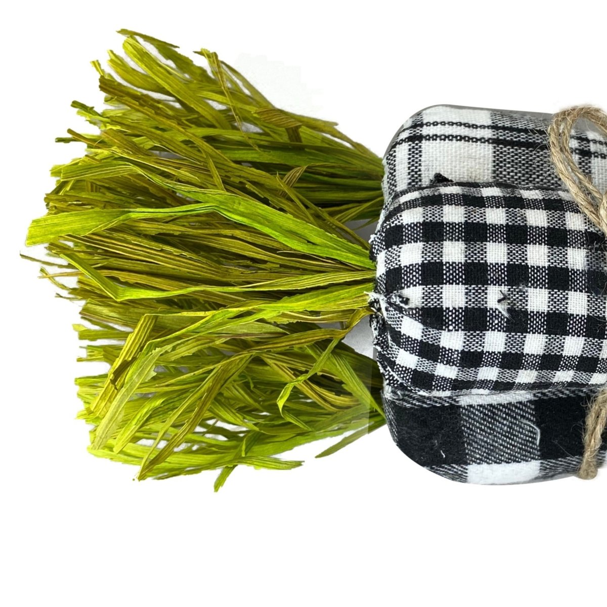 Shop For 9" Carrot Bundle: Black/White