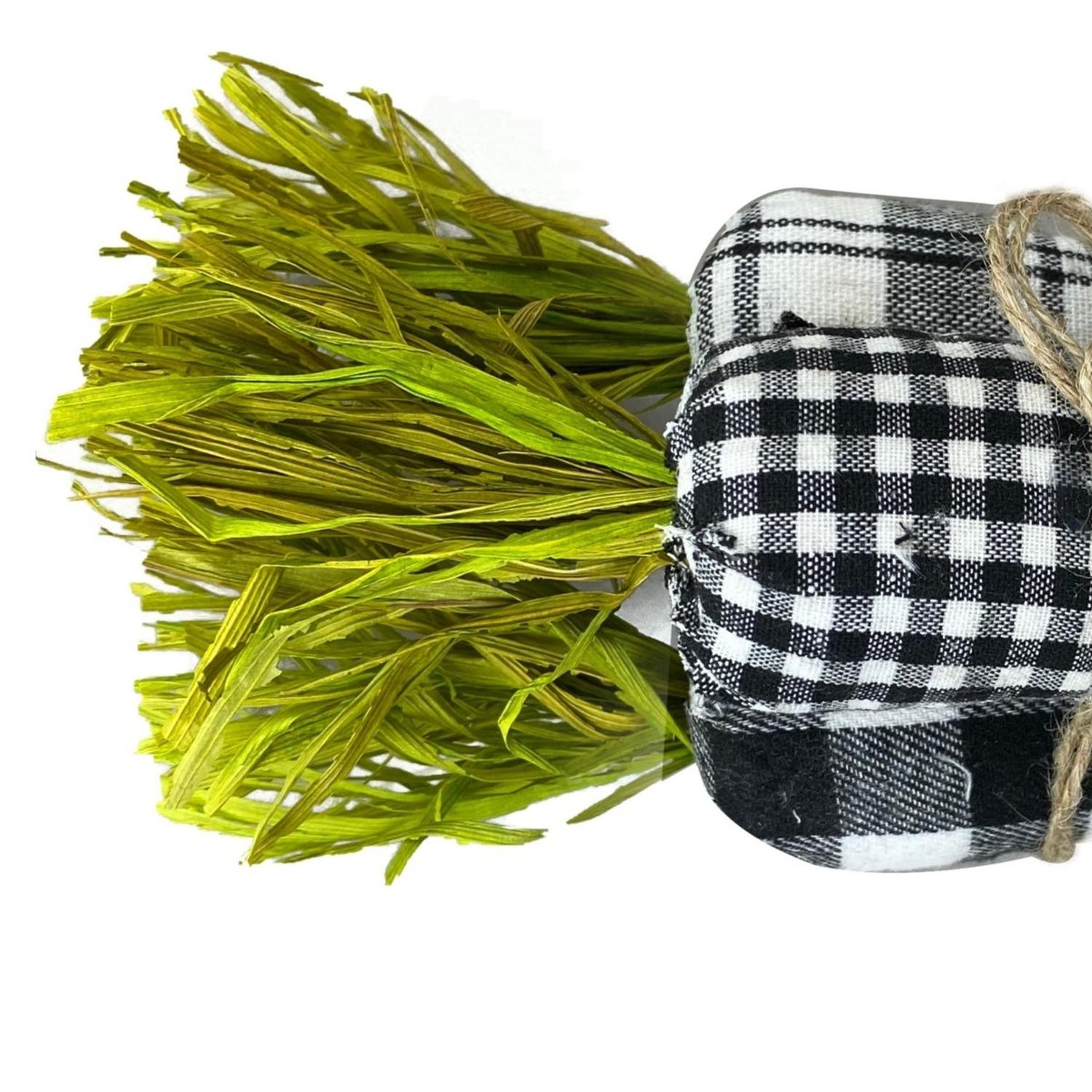 Shop For 9" Carrot Bundle: Black/White