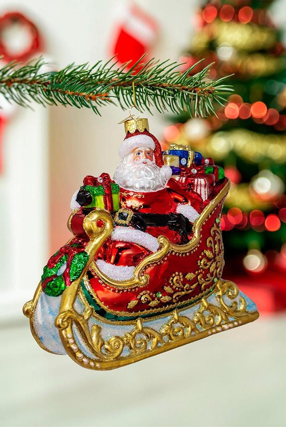 Bellissimo Glass Santa in Sleigh Ornament