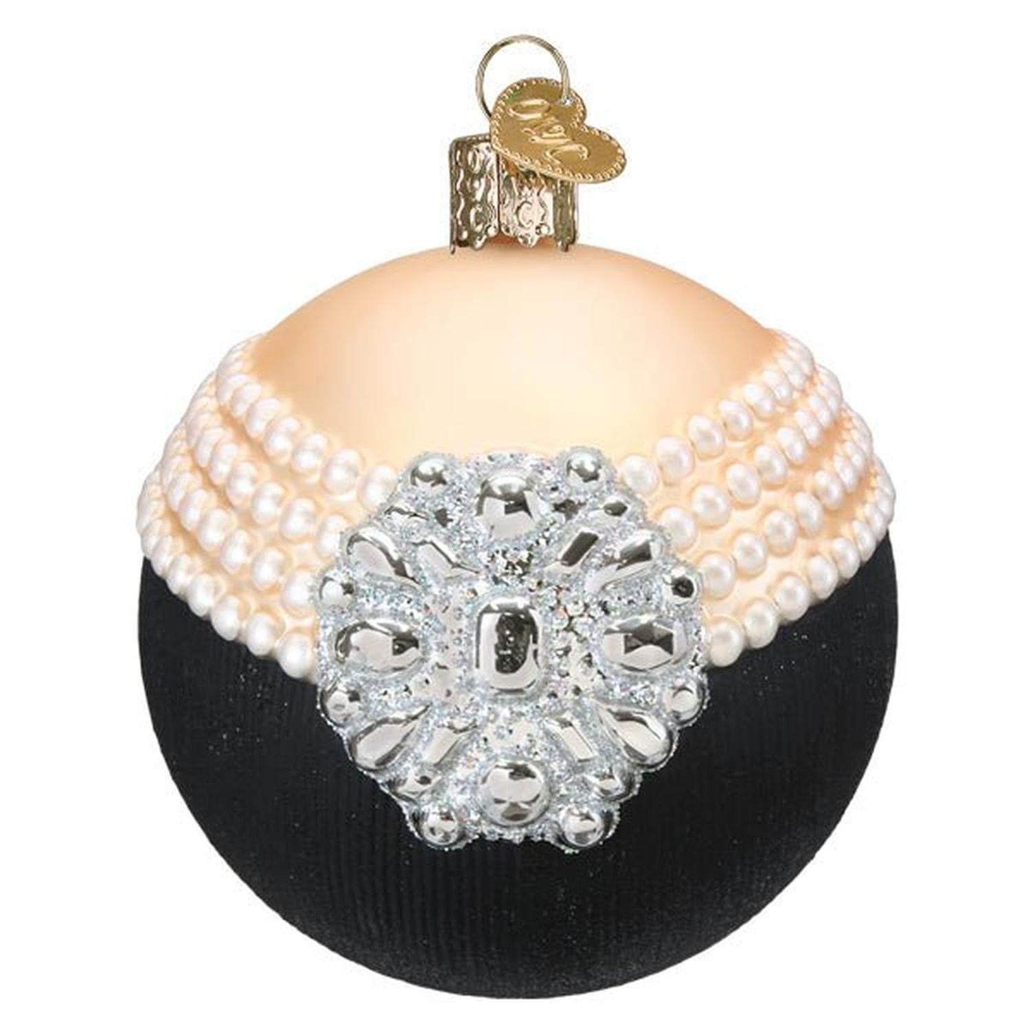 Classic Audrey Round Ornament