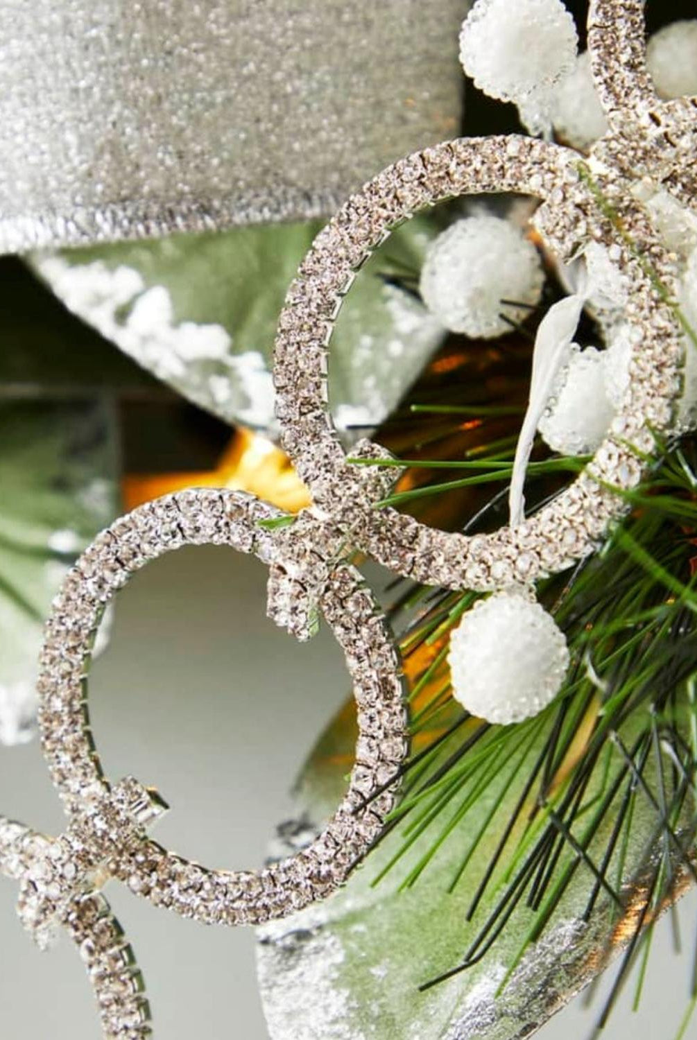Gold Crystal Circle Christmas Garland, 36"
