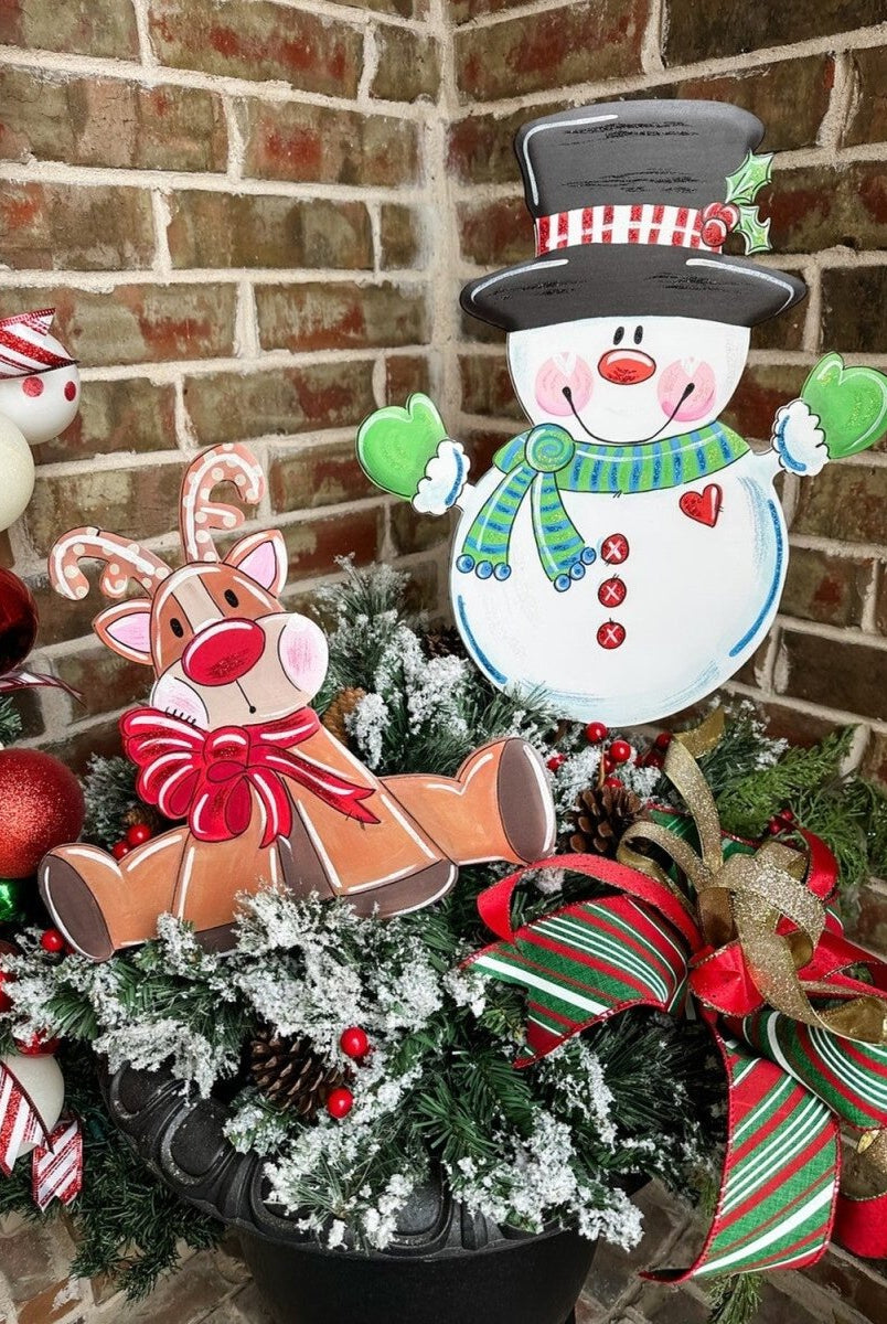 Shop For Green Scarf Snowman (Stake/Hanger/Easel)