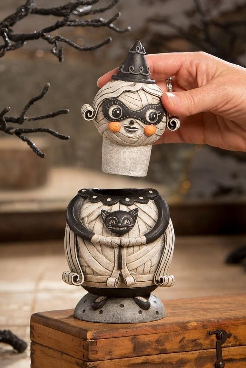 Shop For Grinning Mumma Mia Spooks Jar