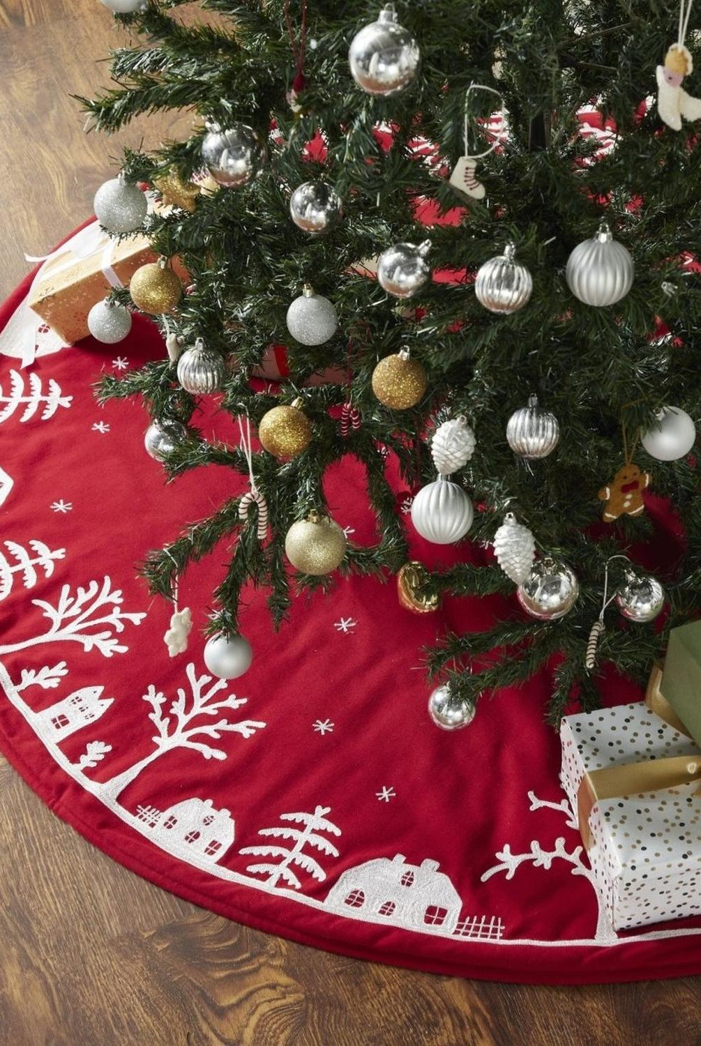 Handmade Christmas Tree Skirt Cotton - Village Scene Red - 60" Arcadia Home