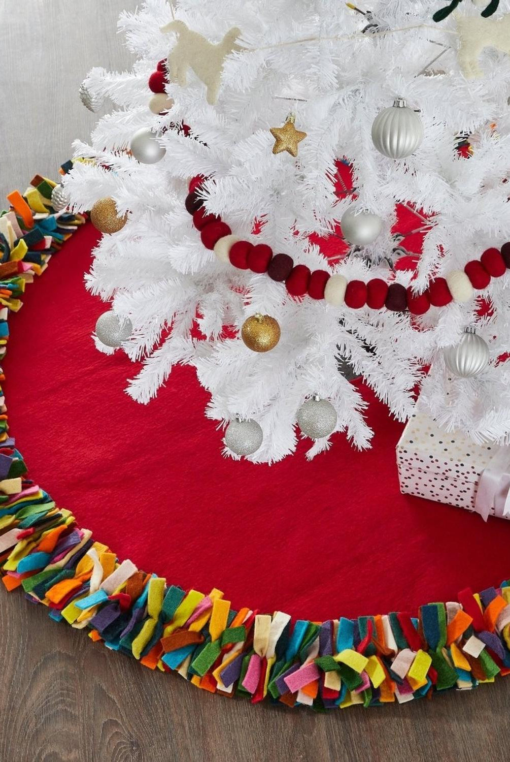 Handmade Felt Multicolor Fringe Border Red Wool Christmas Tree Skirt Arcadia Home
