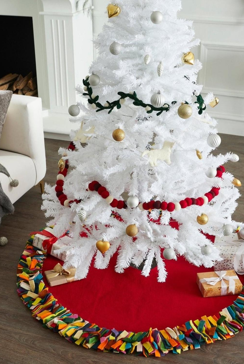 Handmade Felt Multicolor Fringe Border Red Wool Christmas Tree Skirt Arcadia Home