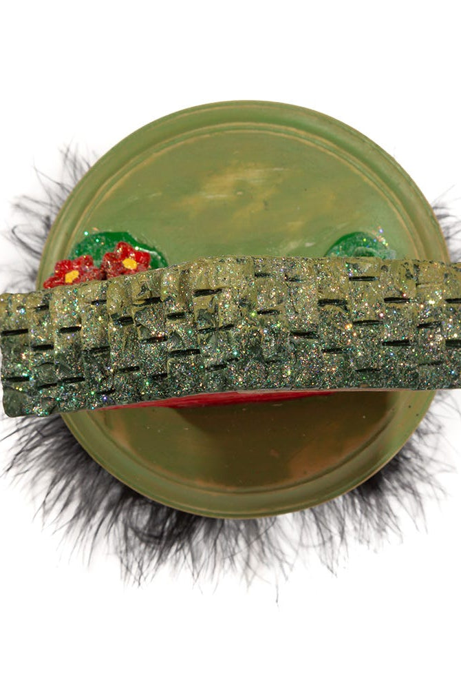 Shop For Kurt Adler 14 - Inch Hollywood Dog House Hat Nutcracker