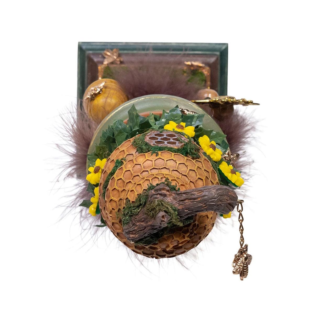 Shop For Kurt Adler 15 - Inch Hollywood Nutcrackers Bee Keeper Nutcracker