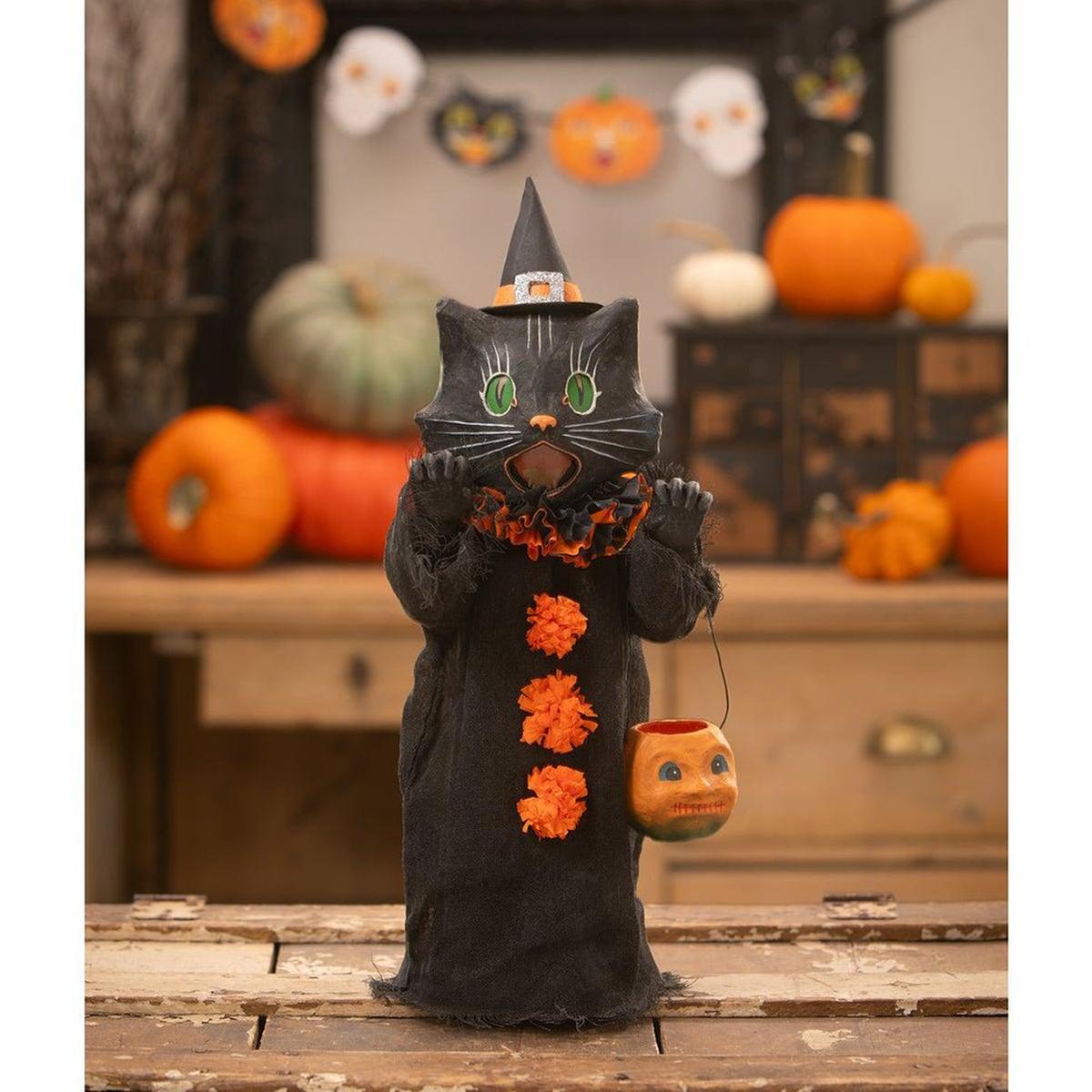 Shop For Medium Scaredy Cat Ghoul Figurine