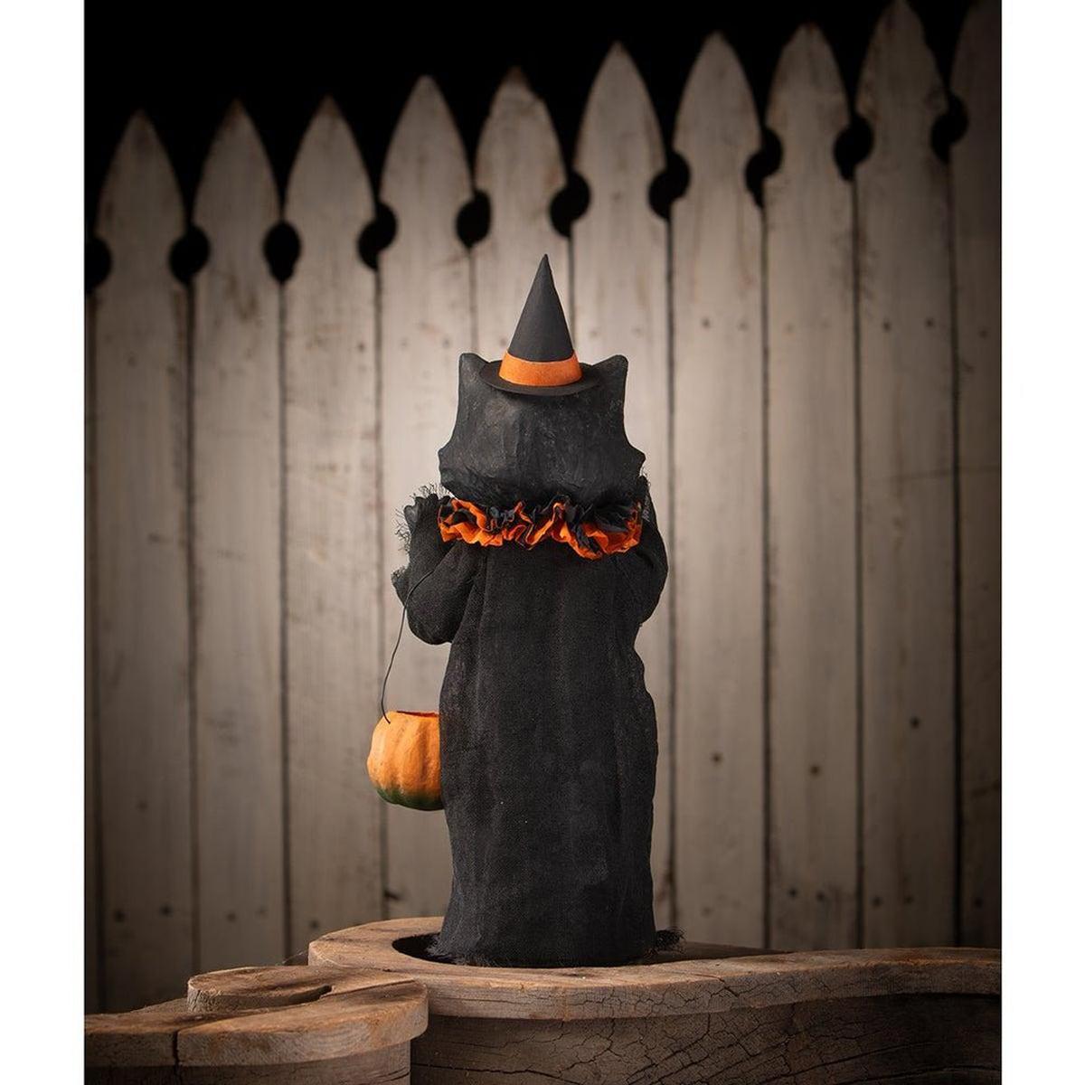 Shop For Medium Scaredy Cat Ghoul Figurine