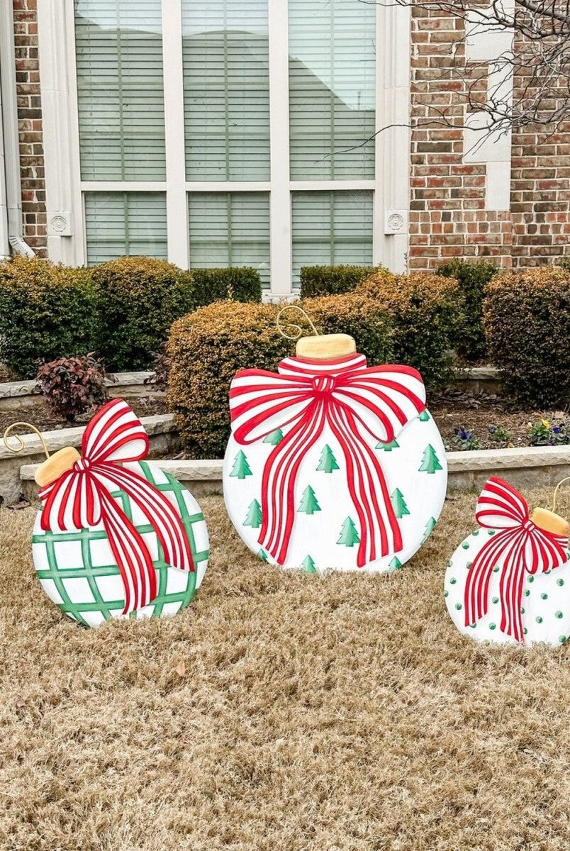Shop For Modern Red, White & Green Ornaments (Stake/Hanger/Easel) Set of 2