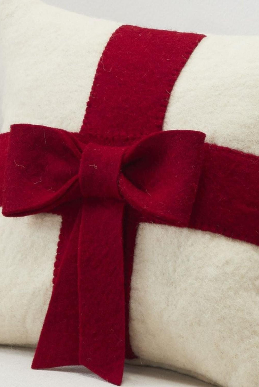 Red Bow Cream - Christmas Pillow Cover Hand Felted Wool - 20" / 14" Arcadia Home