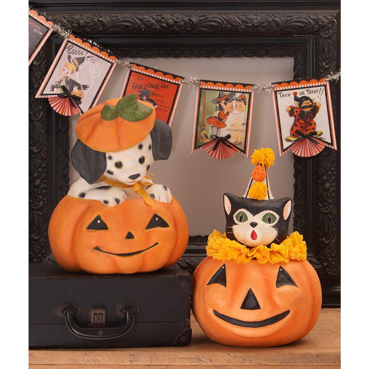 Shop For Retro Halloween Garland