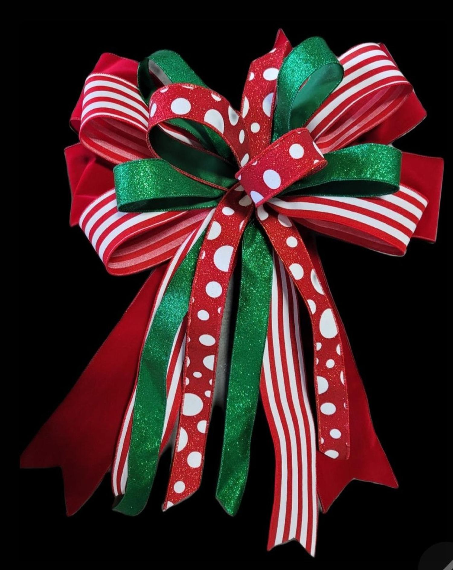 Traditional Color Tree Topper and Tails Set