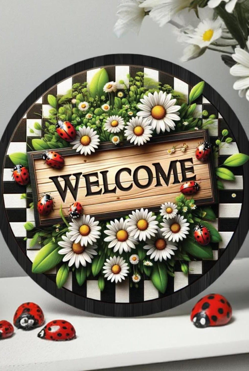 Welcome Ladybug Daisy Round Sign