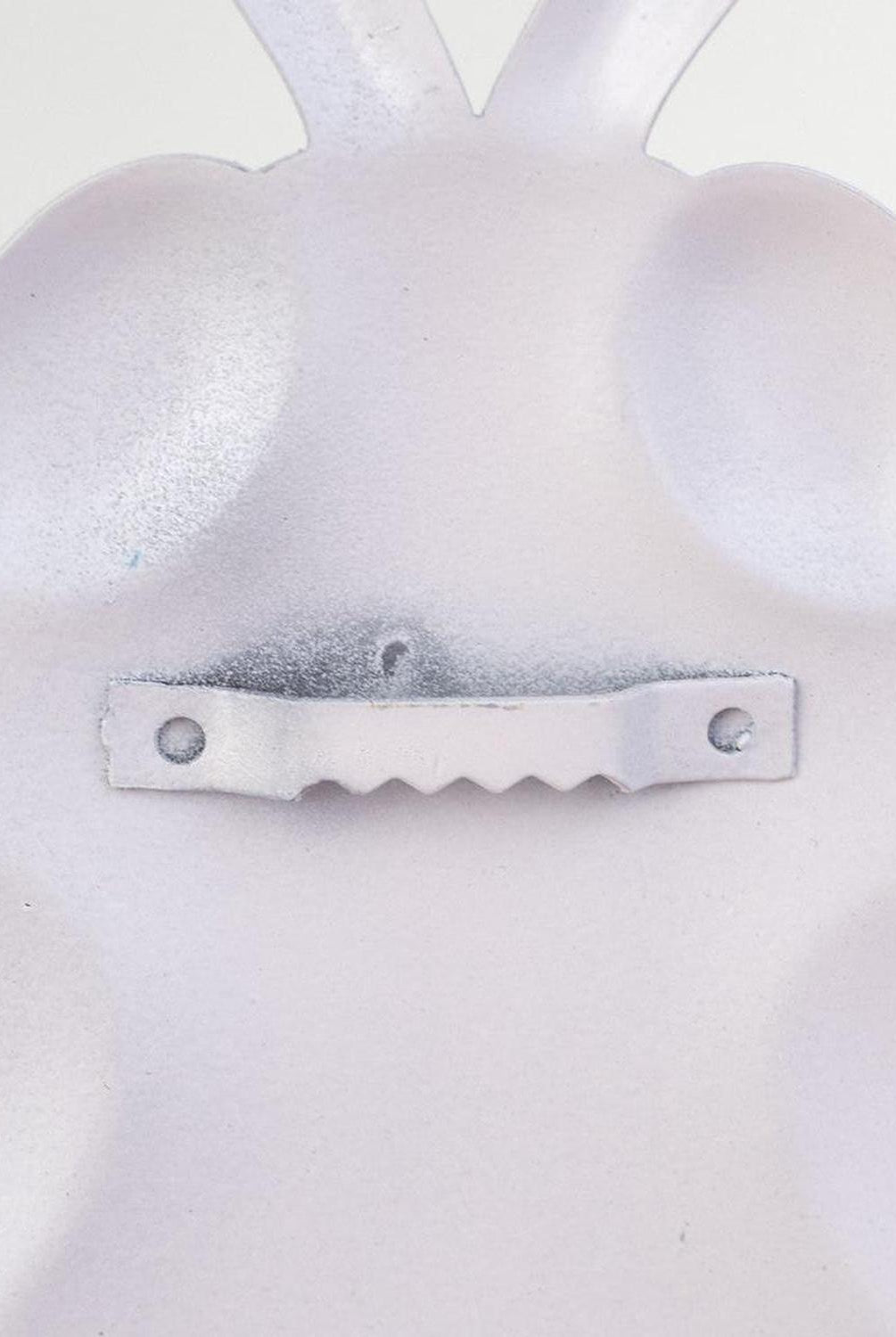 12" Metal Embossed Bee Hanger: White
