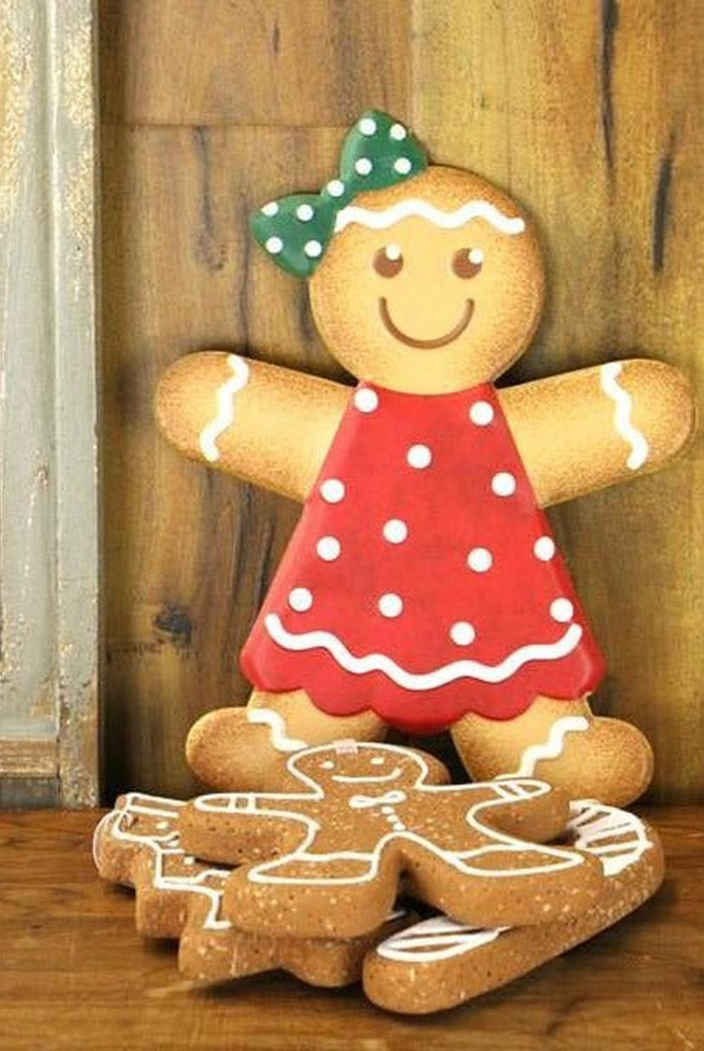 13" Metal Embossed Gingerbread: Girl (Red)
