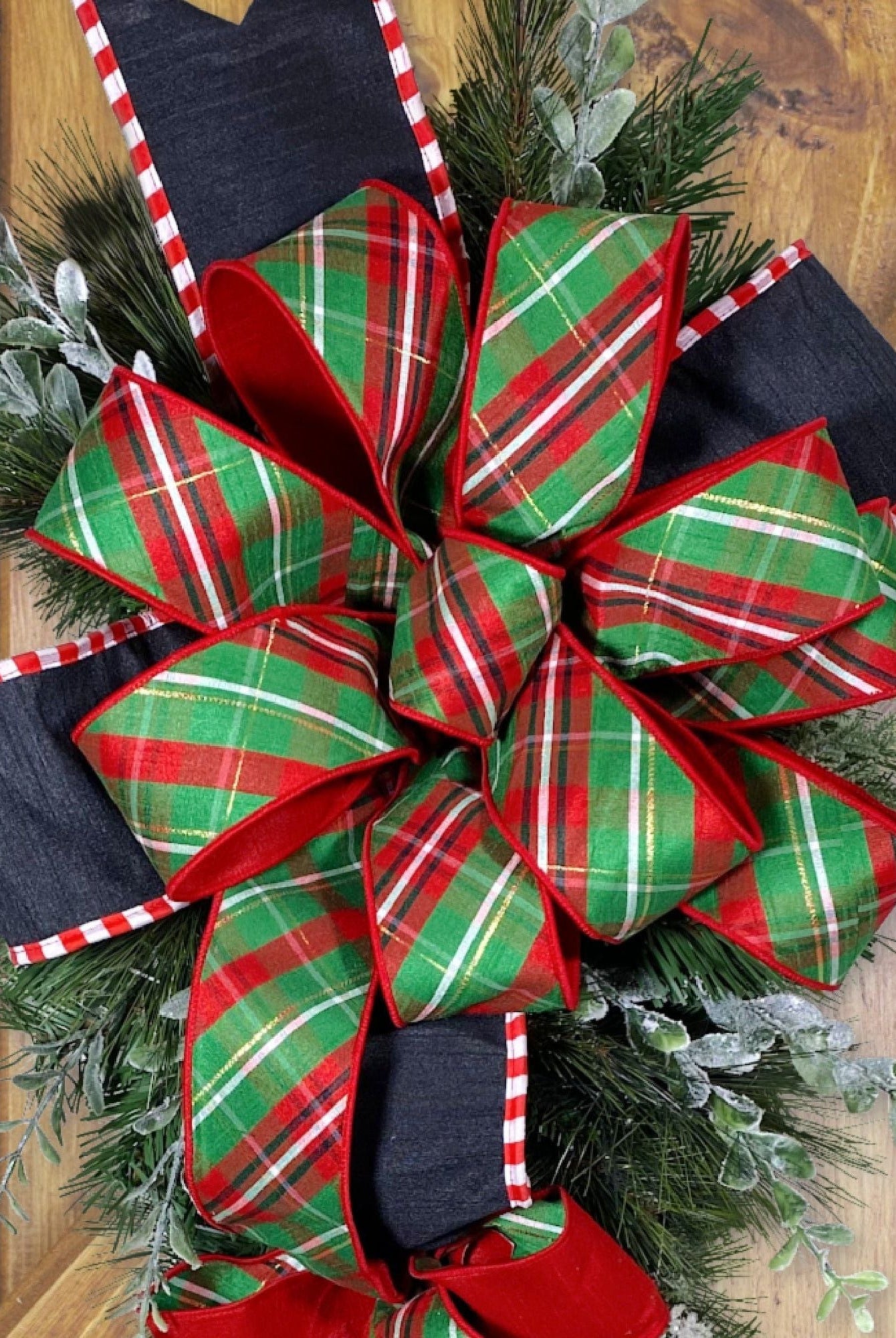 Shop For 4" Candy Cane Edge Ribbon: Black (5 Yards) at Michelle's aDOORable Creations